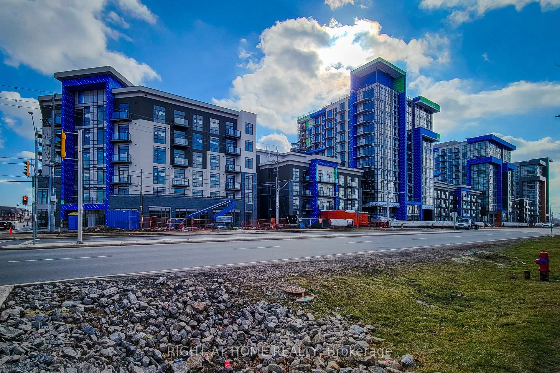 470 Dundas Street E 112, Hamilton, ON L8B 1Z2