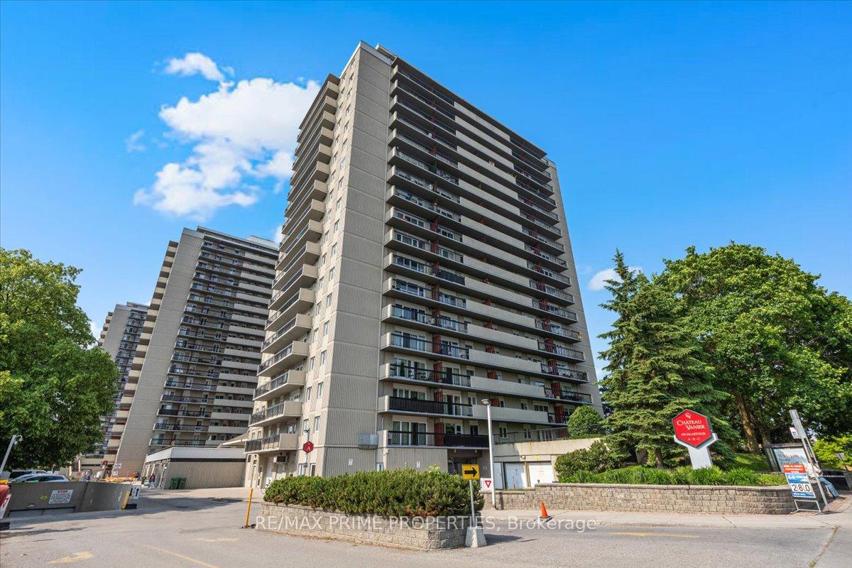 158A Mcarthur Avenue 209, Vanier and Kingsview Park, ON K1L 7E7