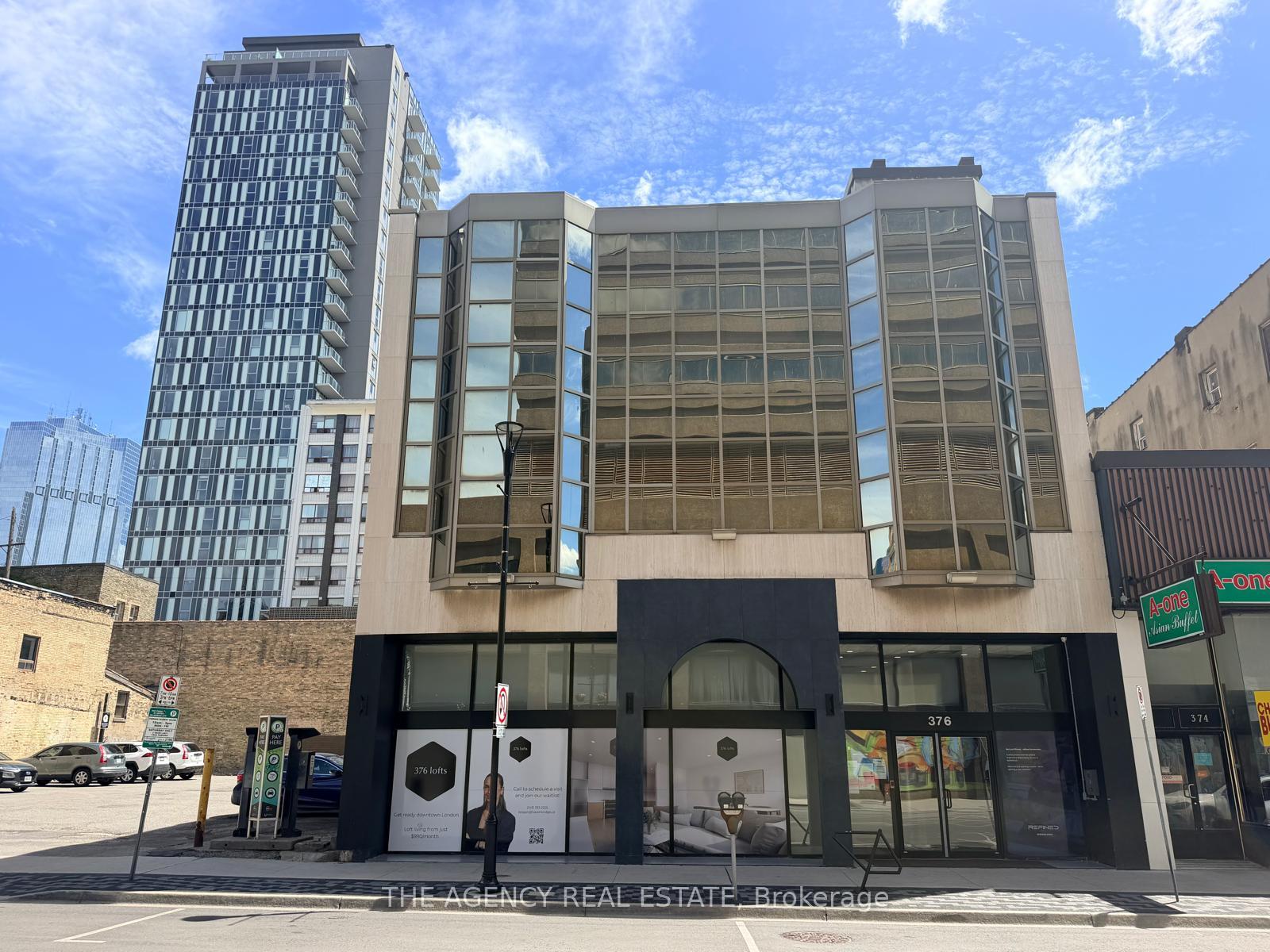 376 Richmond Street, London East, ON N6A 3C7