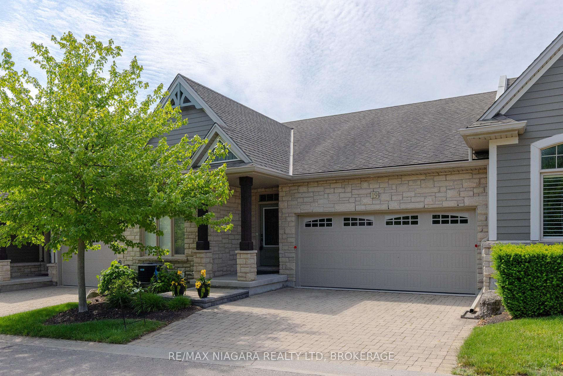 19 Crimson Drive, Niagara-on-the-Lake, ON L0S 1J1