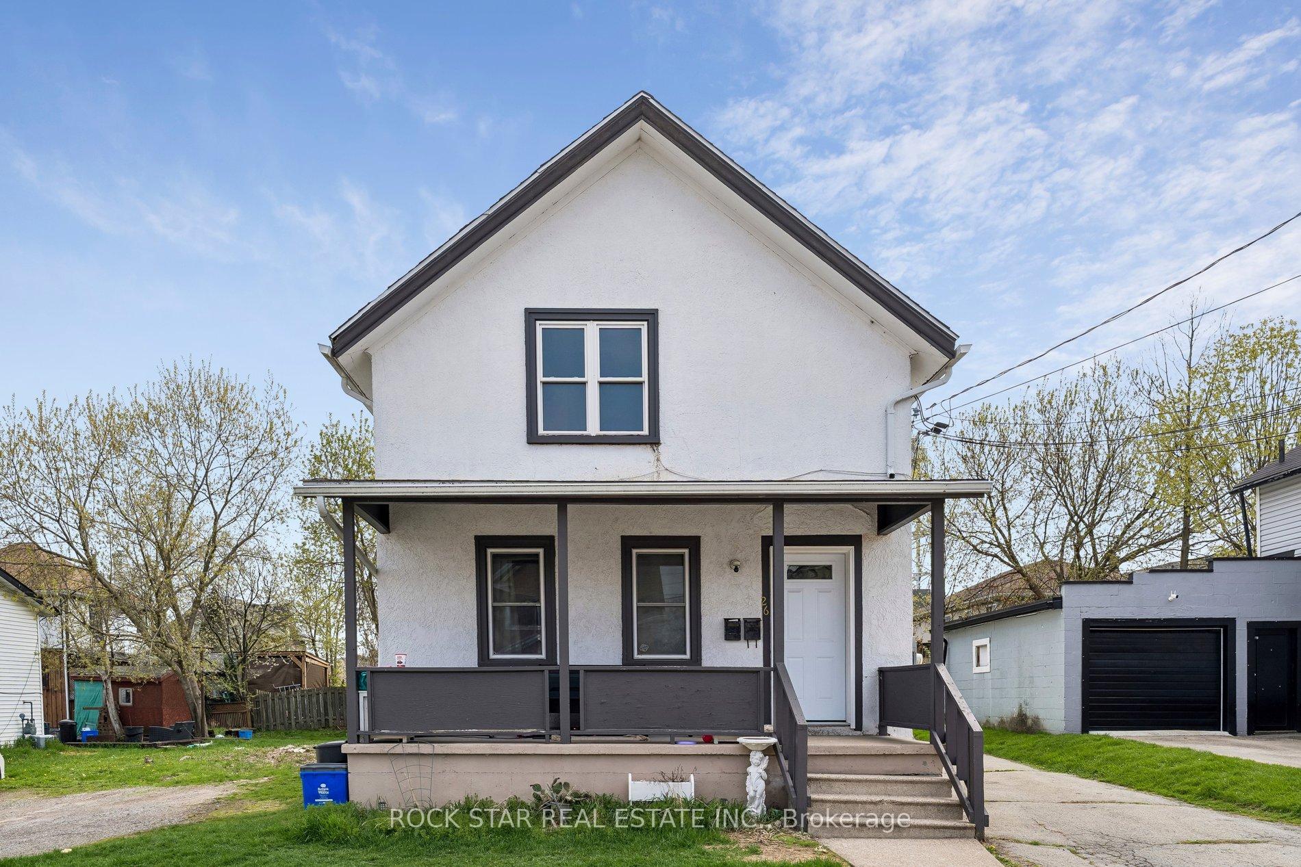 26 ALBINA Street UPPER, Welland, ON L3C 1P3