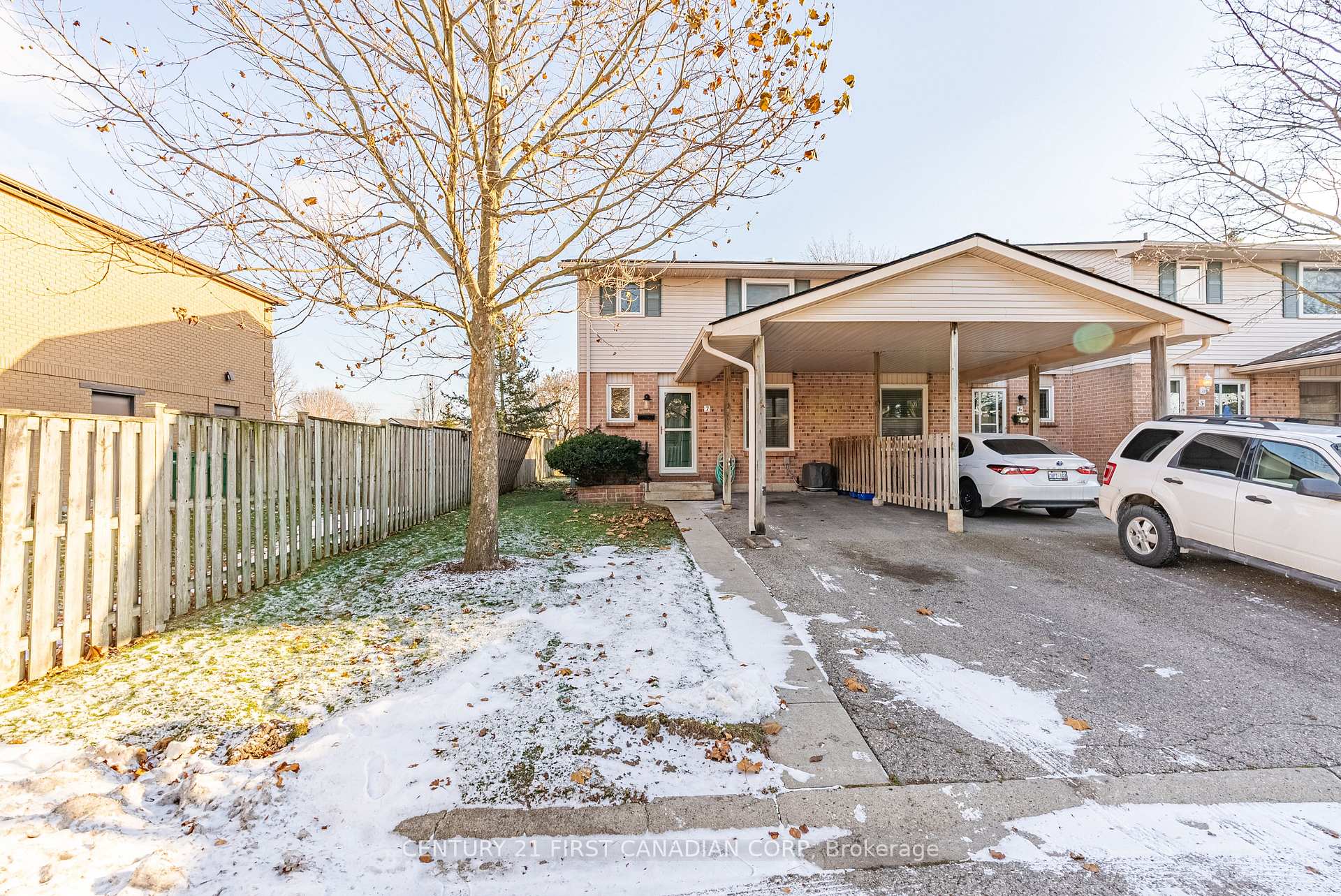 160 Conway Drive Unit 7, London South, ON N6E 3M4