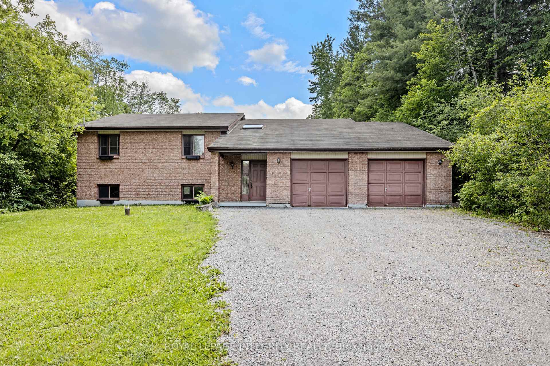 1702 Century Road, Manotick - Kars - Rideau Twp and Area, ON K0A 2E0