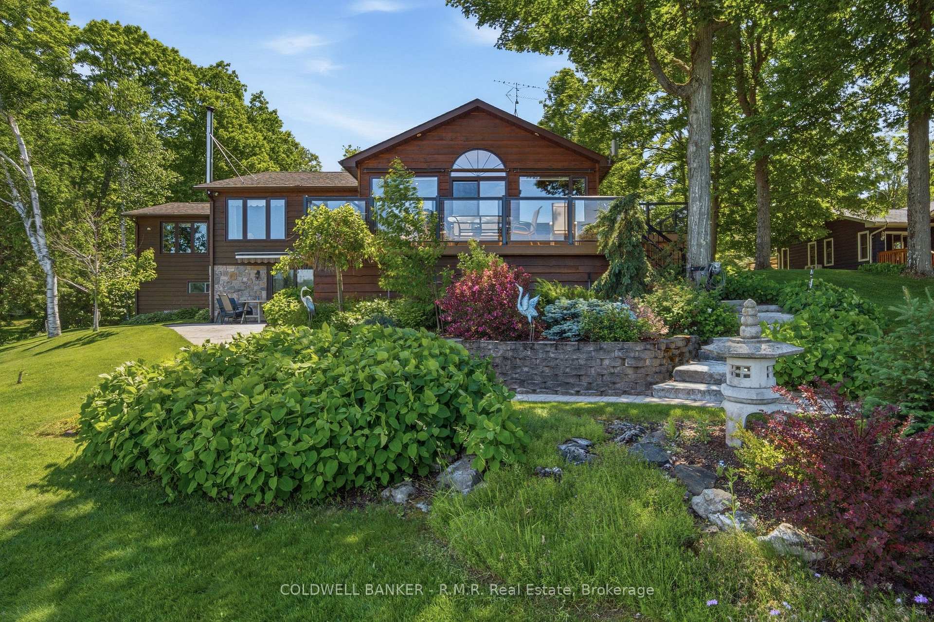 207 Hall Drive, Trent Lakes, ON K0L 1J0