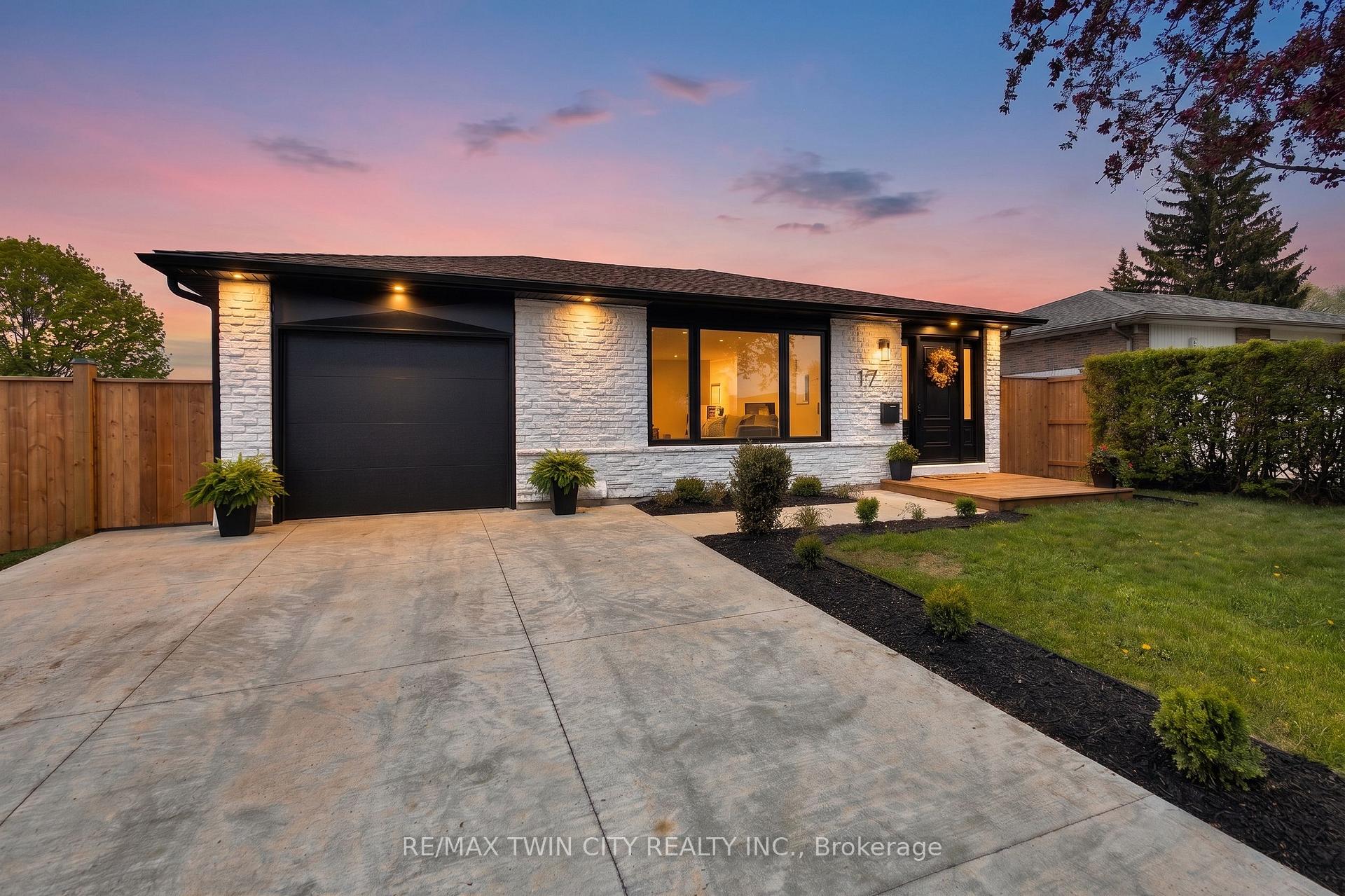 17 Northville Drive, Brant, ON N3L 3S2