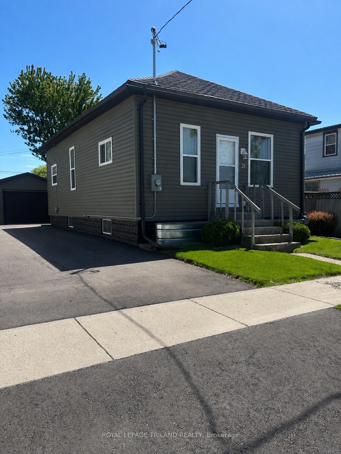 21 Mariam Street, St. Thomas, ON N5P 1W9