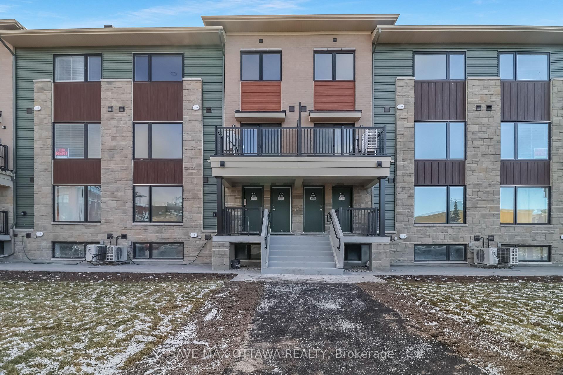 701 Glenroy Gilbert Drive 07, Barrhaven, ON K2J 7N8