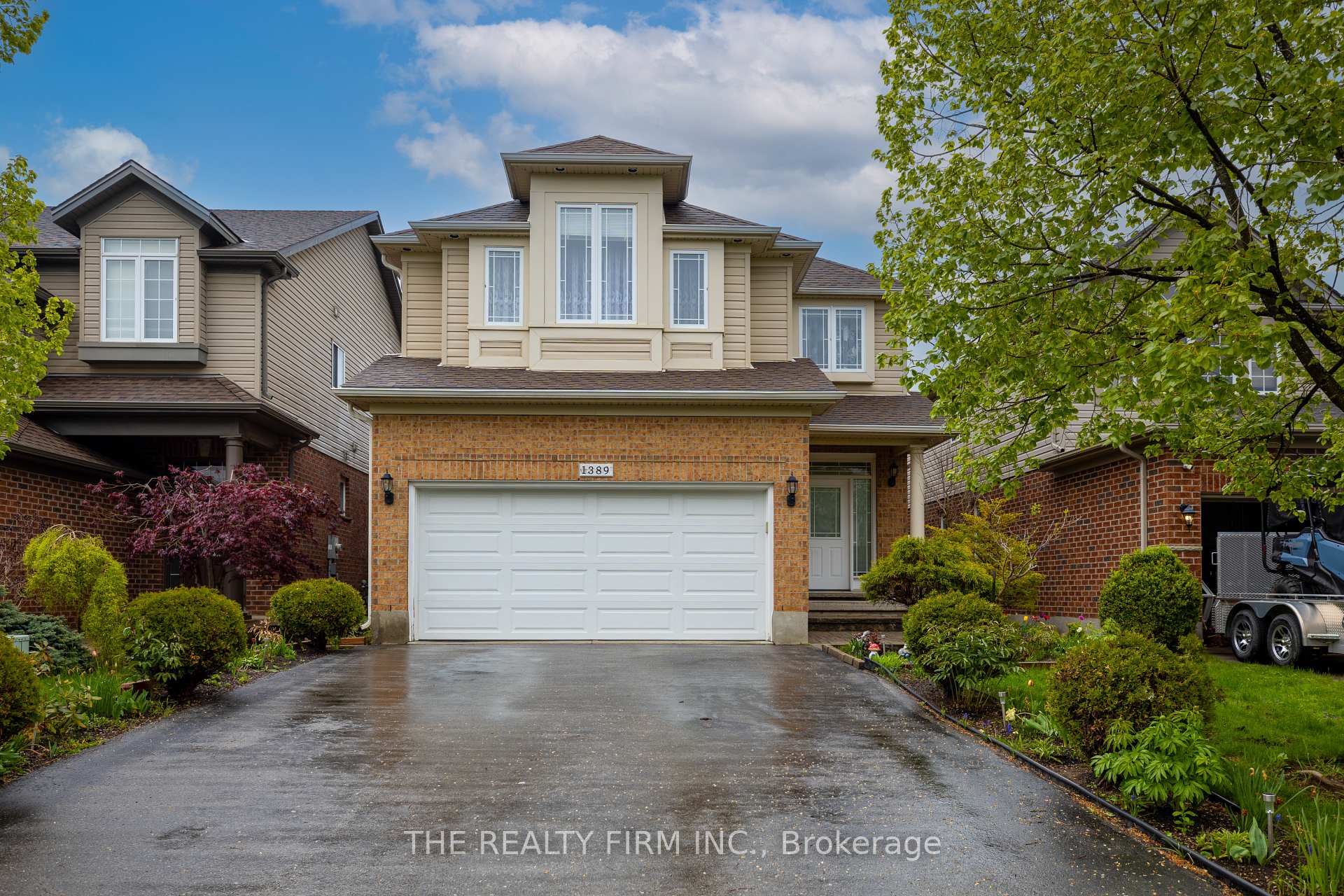 1389 Pleasantview Drive, London North, ON N5X 4P8