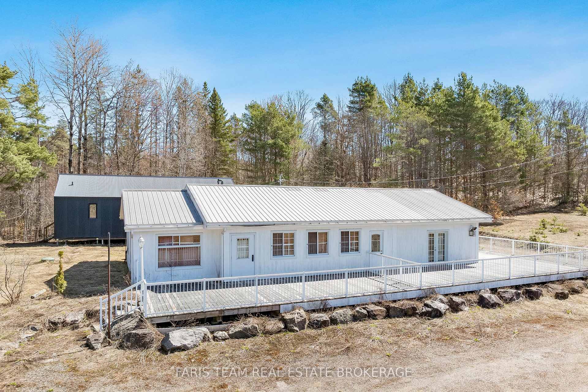 2180-2186 Highway 141 N/A, Muskoka Lakes, ON P0B 1L0