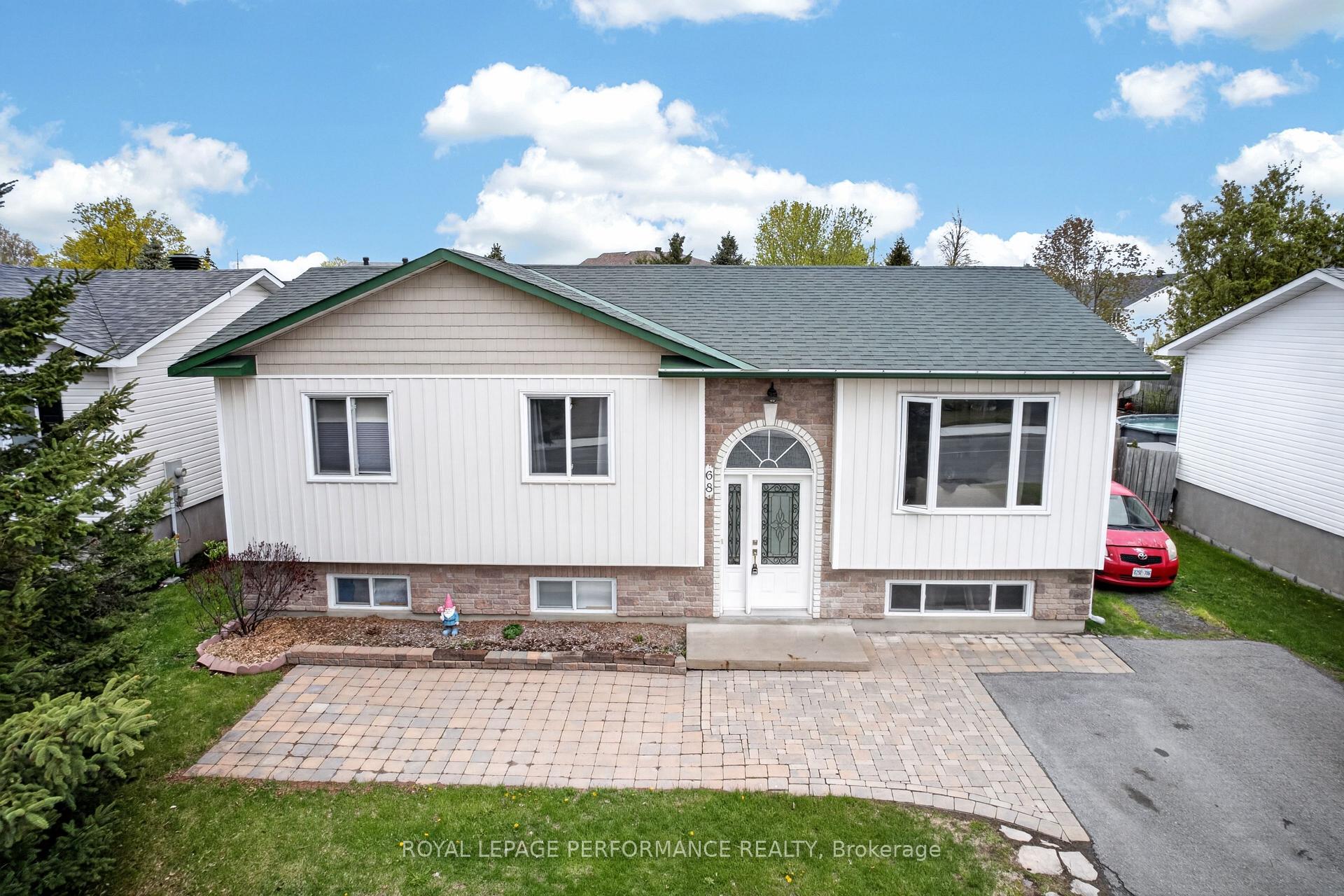 68 Lafleche Boulevard, Casselman, ON K0A 1M0