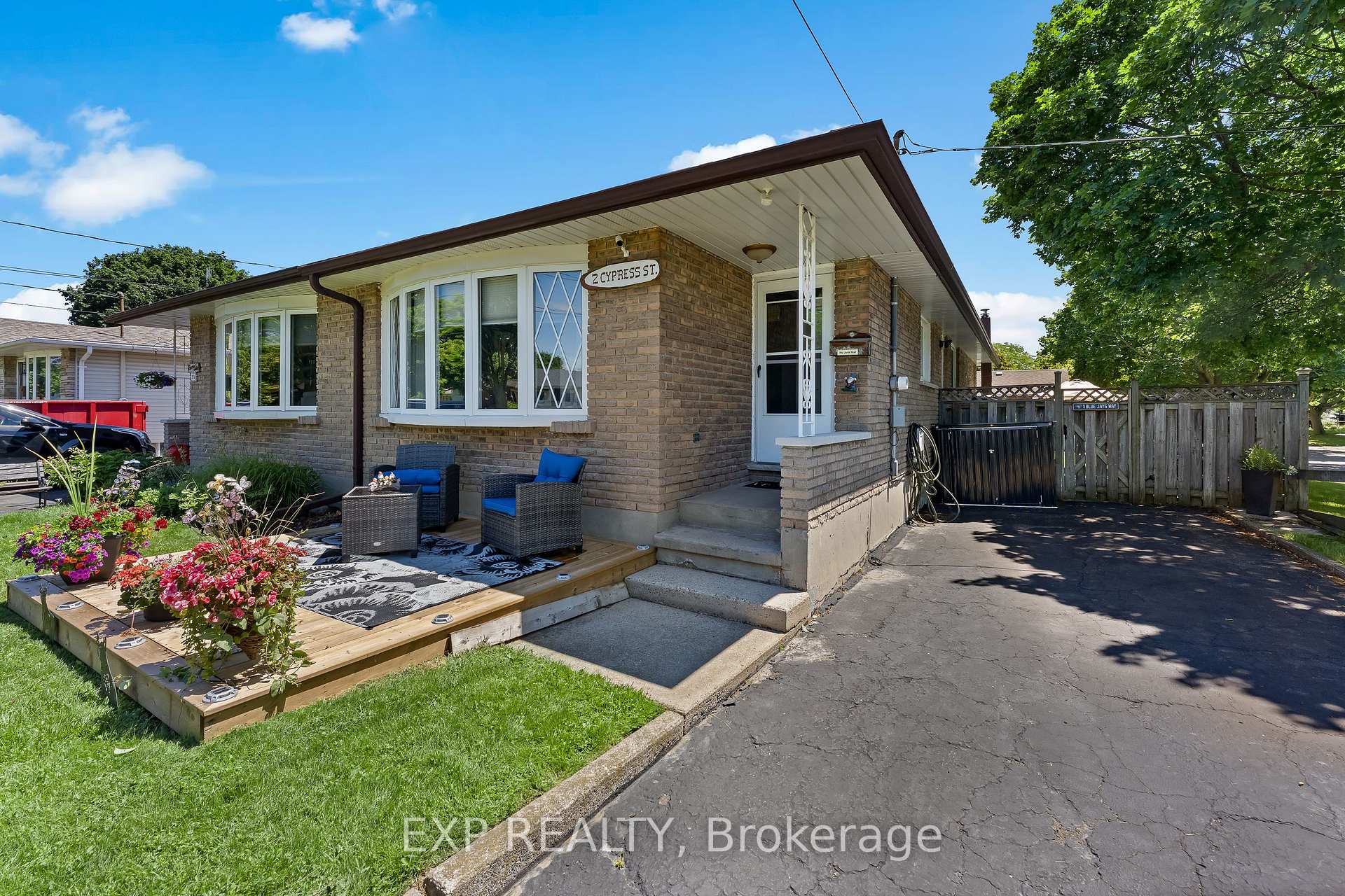2 Cypress Street, St. Catharines, ON L2N 4L9