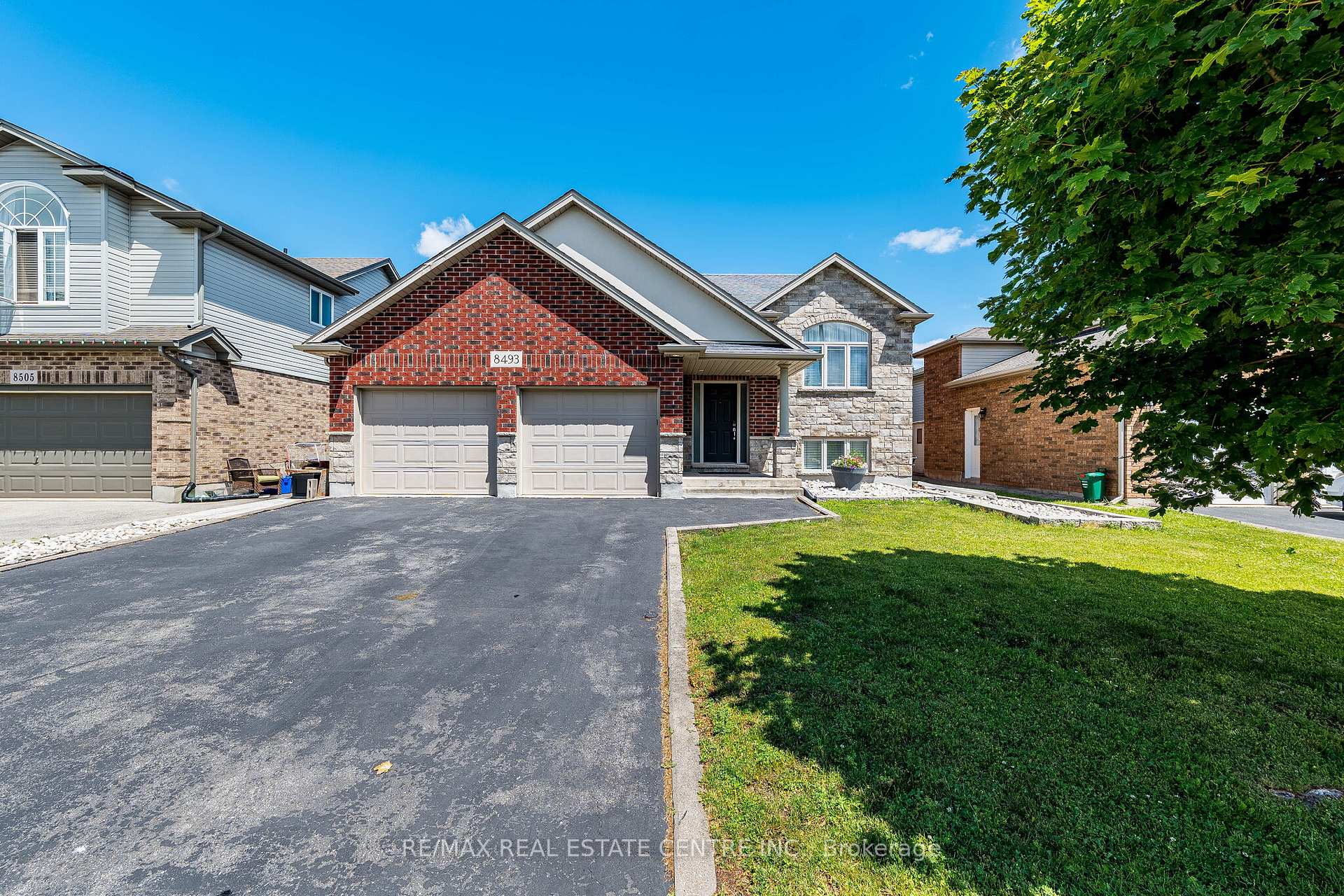 8493 Glavcic Drive, Niagara Falls, ON L2H 0B5
