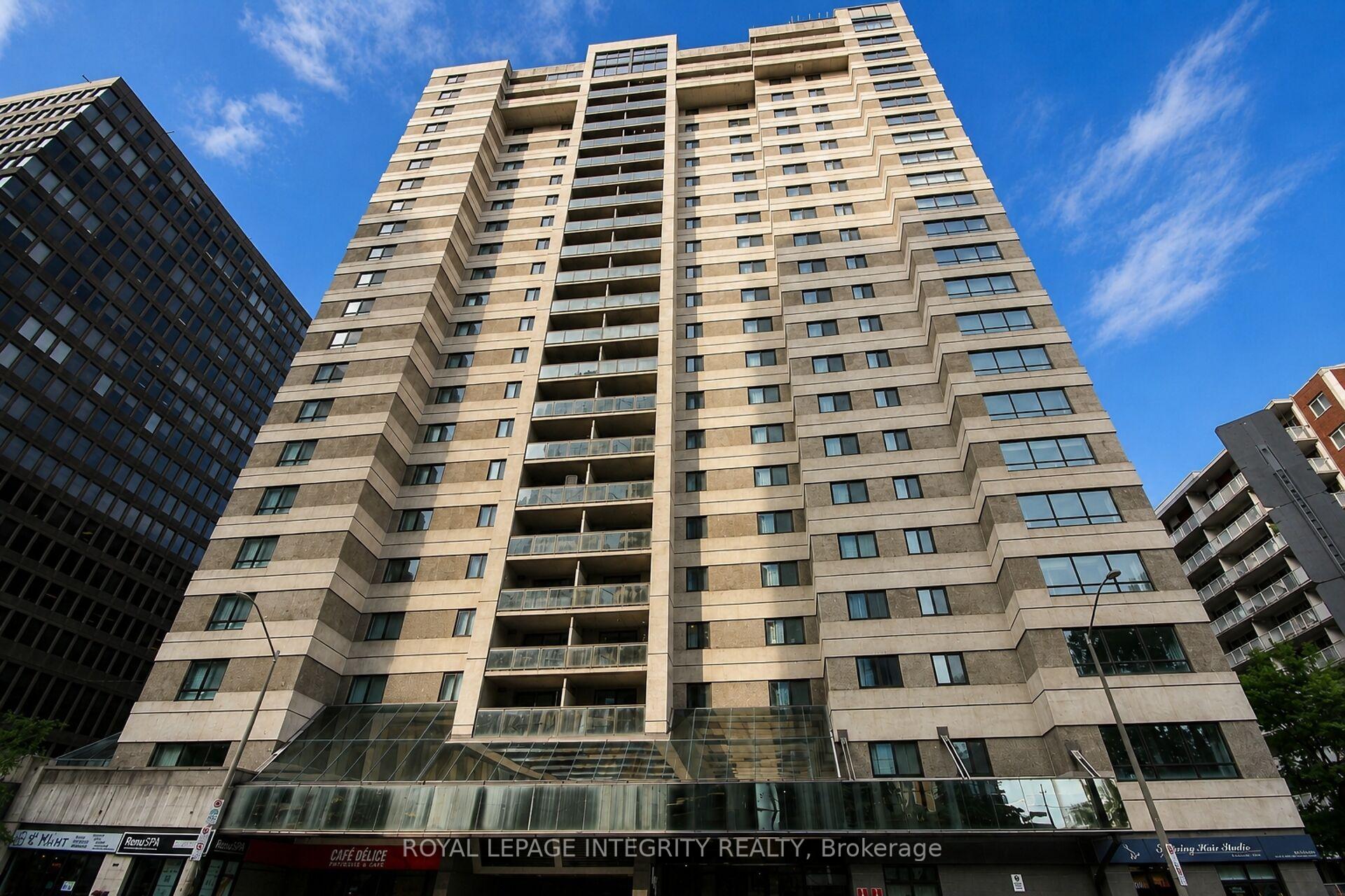 199 Kent Street 1702, Ottawa Centre, ON K2P 2K8