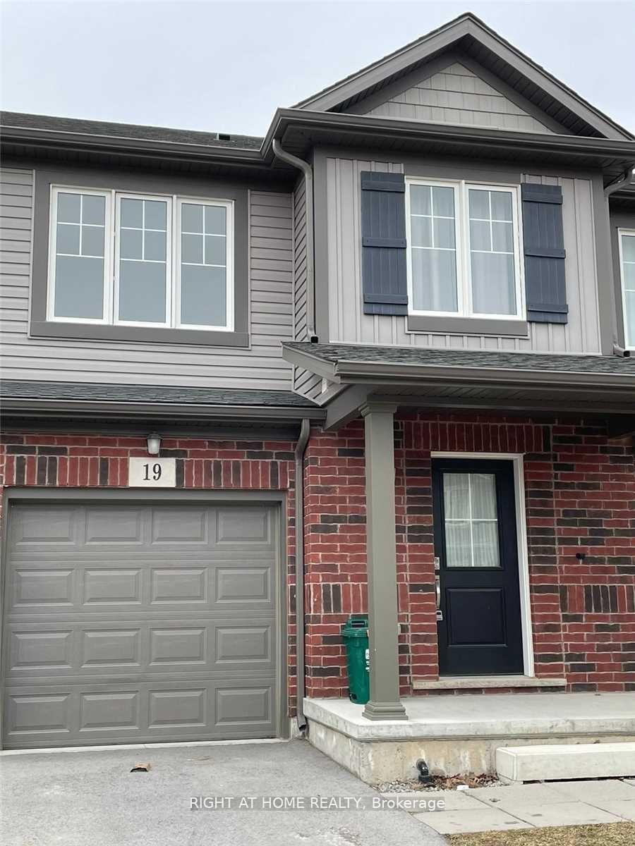 19 Damude Avenue, Thorold, ON L2V 0G6