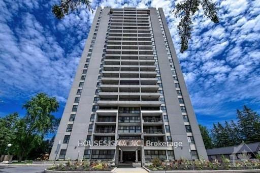 1785 Riverside Drive 1201, Alta Vista and Area, ON K1G 3T7