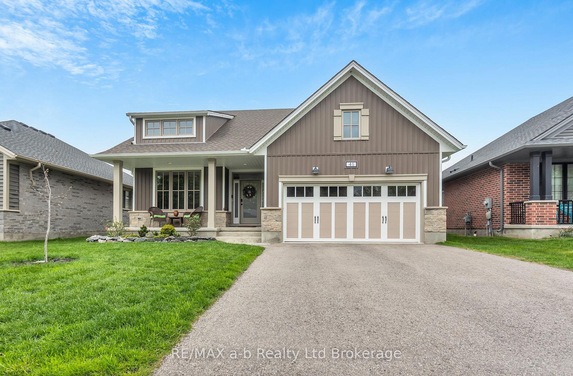 41 Lowrie Crescent, Tillsonburg, ON N4G 0H5