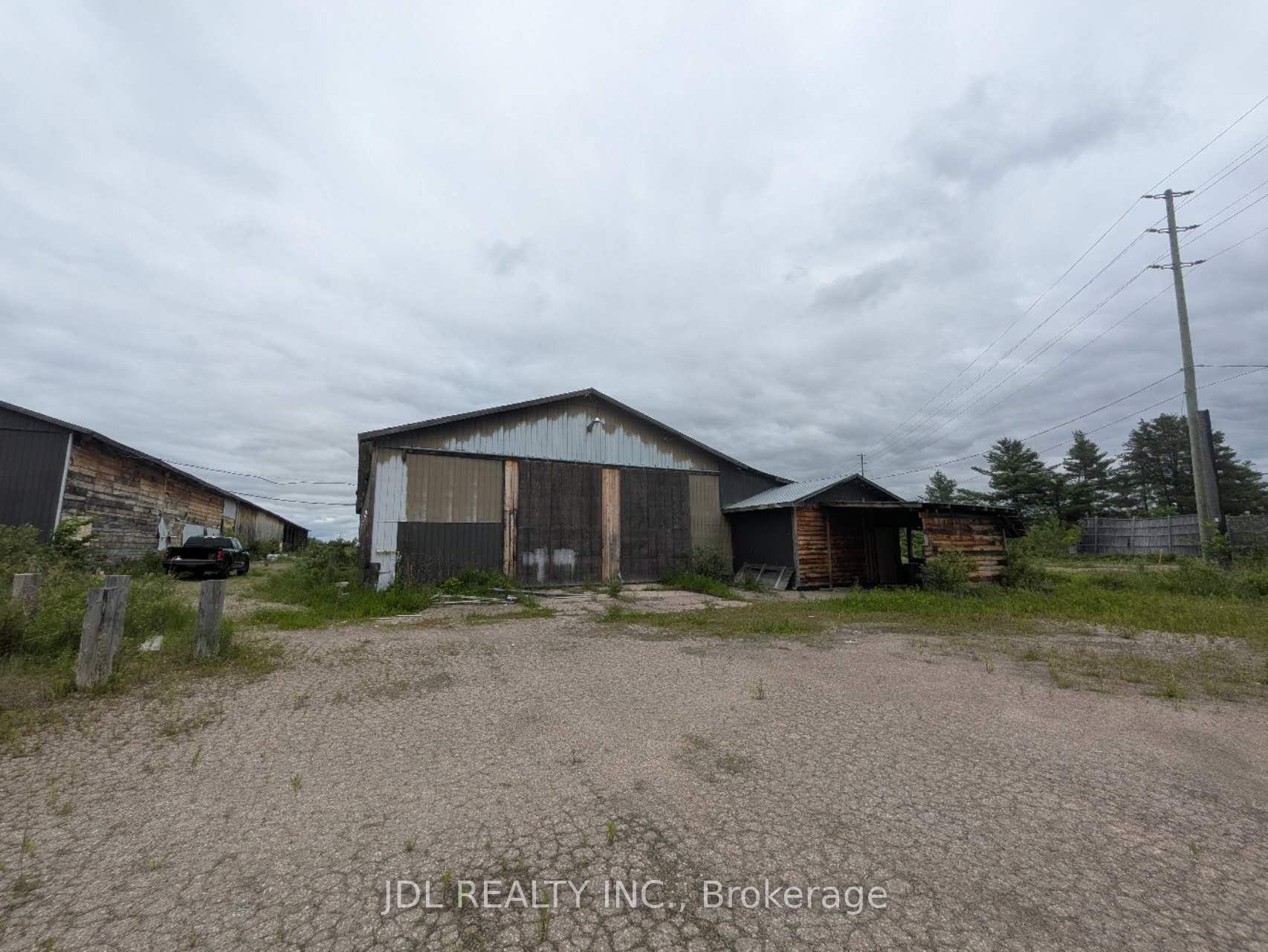 297 Boundary Road E, Pembroke, ON K8A 6W5