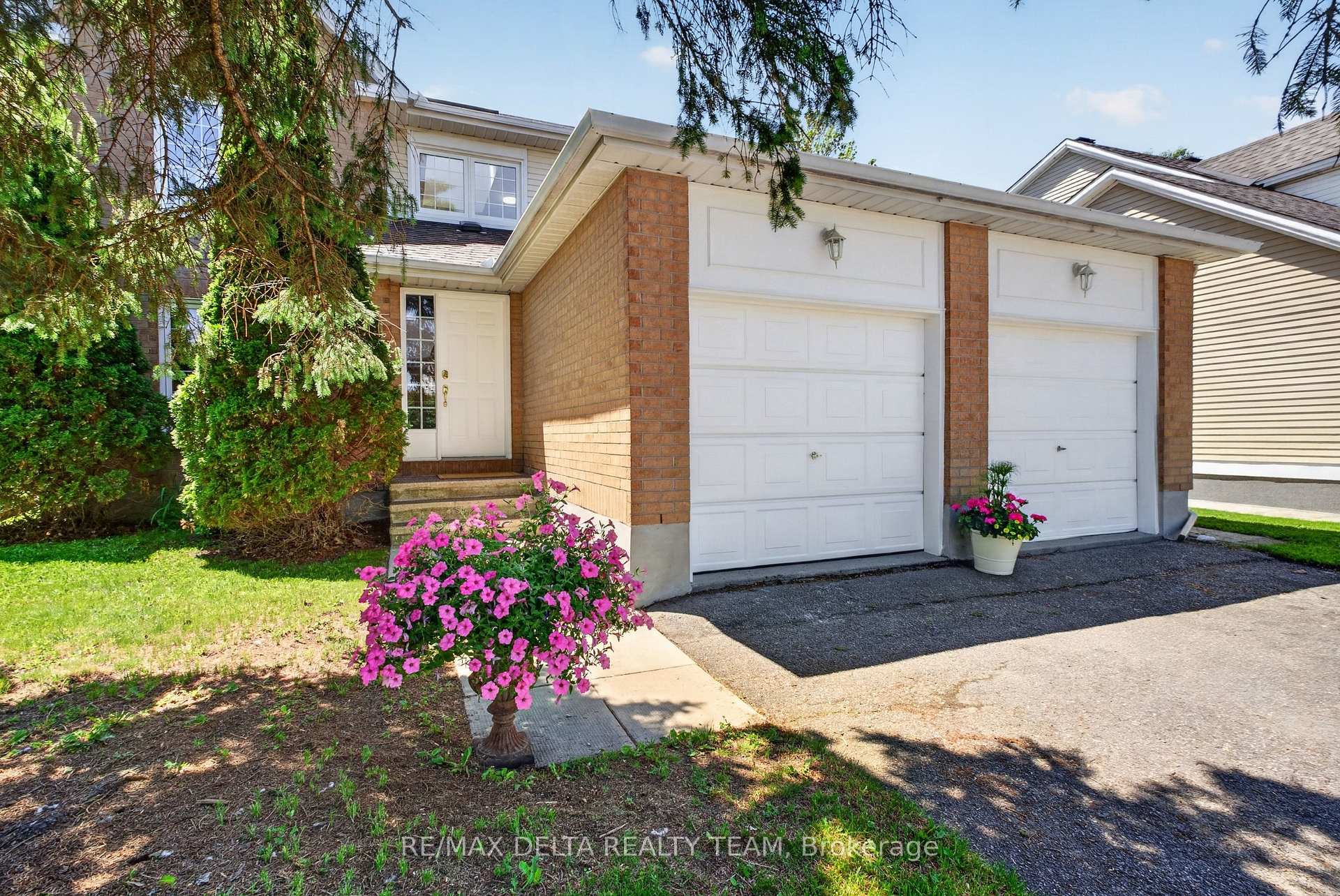 664 Thicket Way, Orleans - Cumberland and Area, ON K4A 3B1