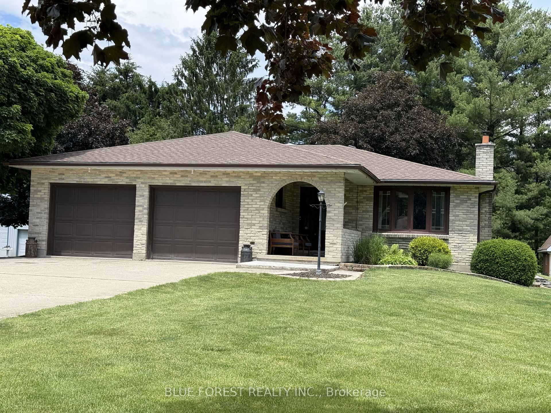 2362 Slo Pitch Road, Thames Centre, ON N0L 2B0