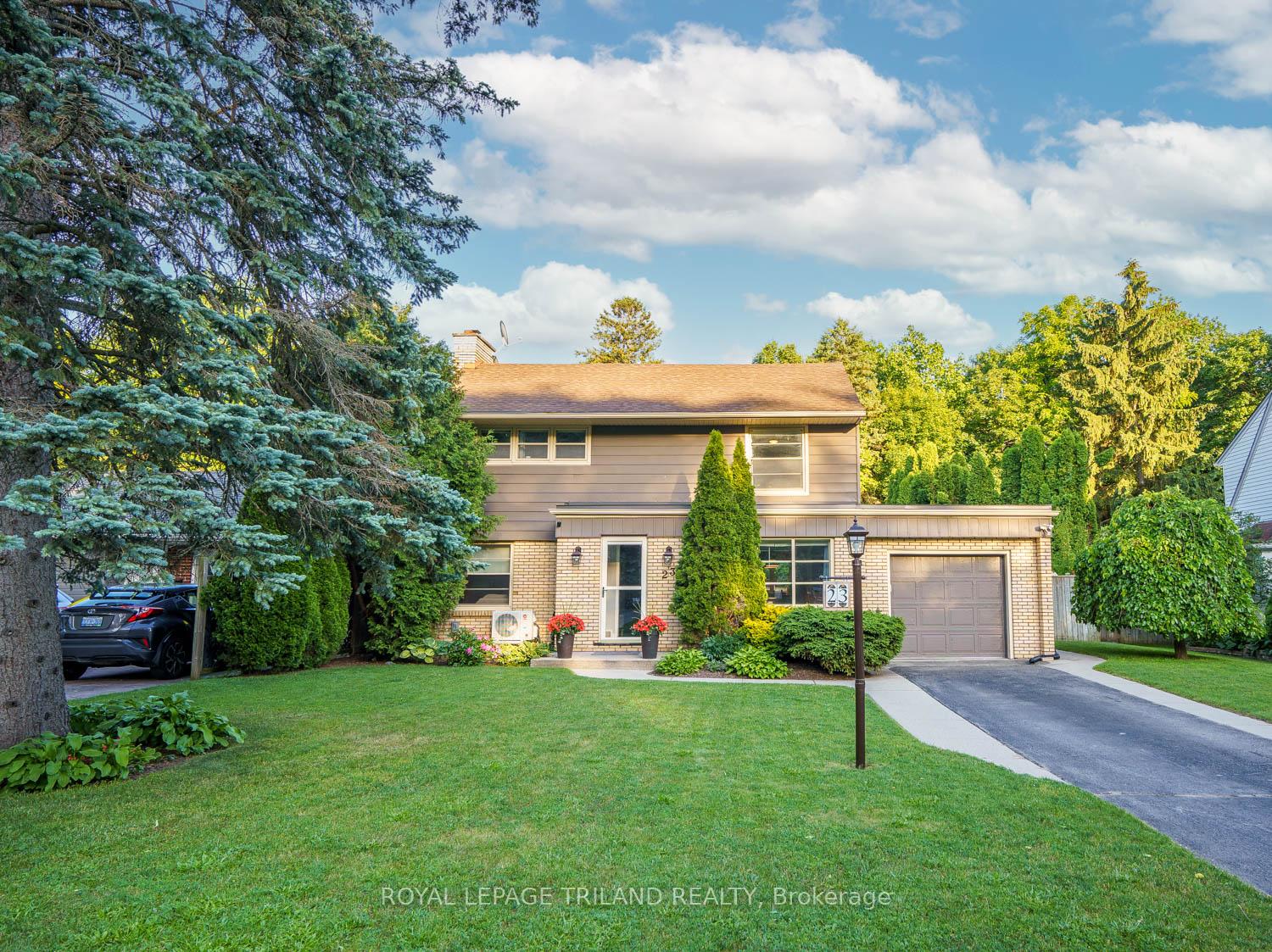 23 Braemar Crescent, London North, ON N6H 2X2