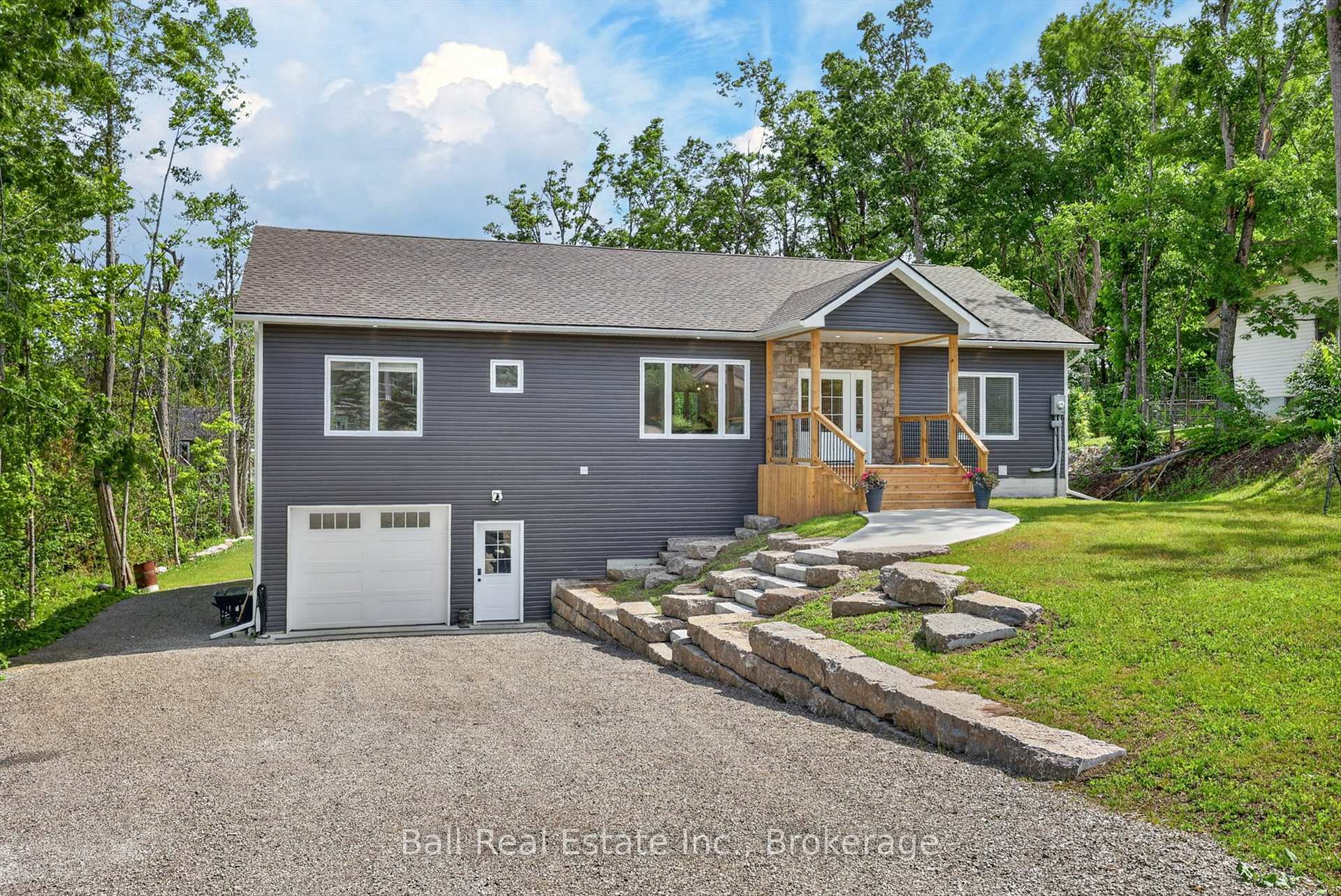 53 Sumcot Drive, Trent Lakes, ON K0L 1J0