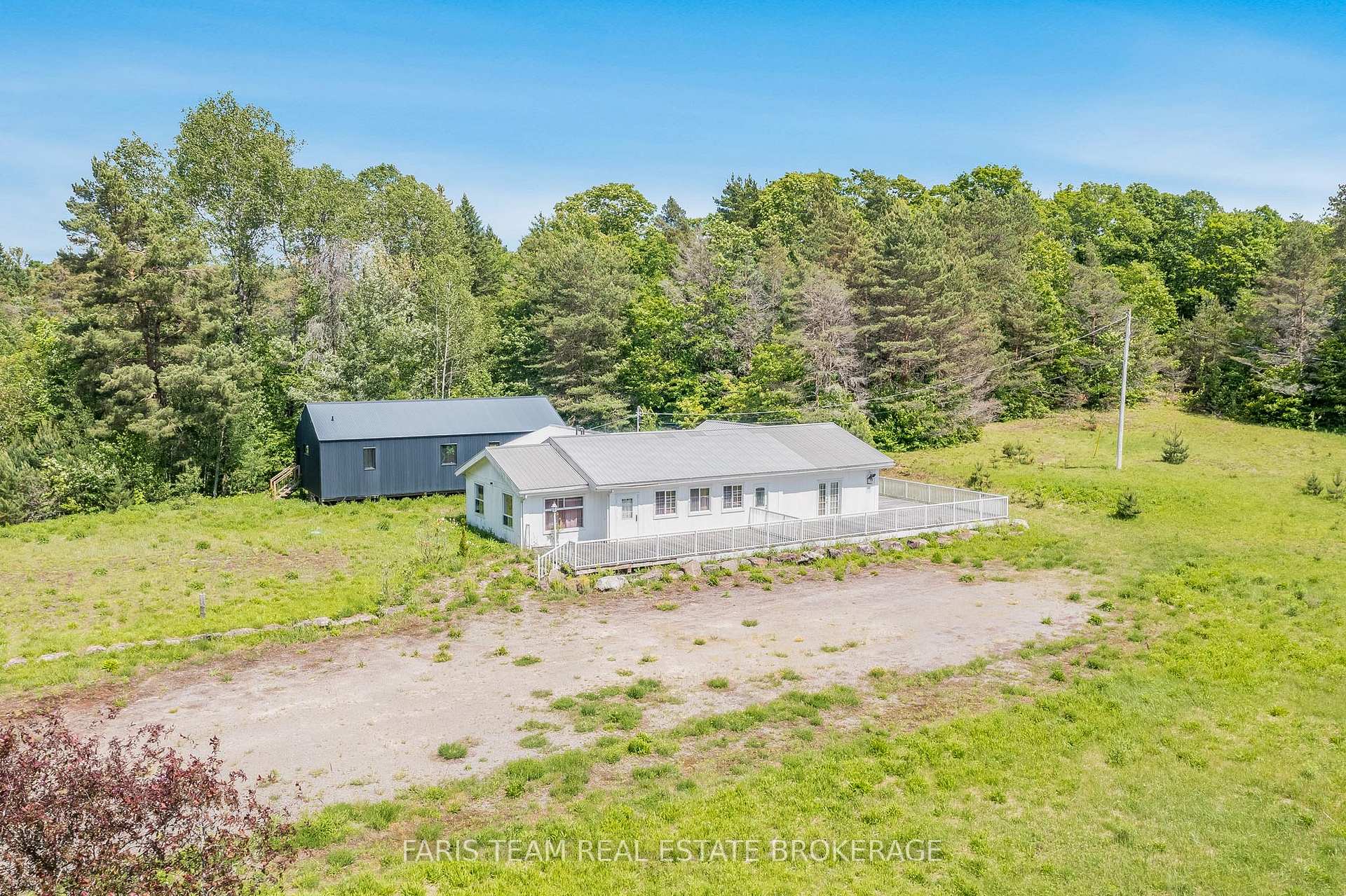 2180-2186 Hwy 141 N/A, Muskoka Lakes, ON P0B 1L0