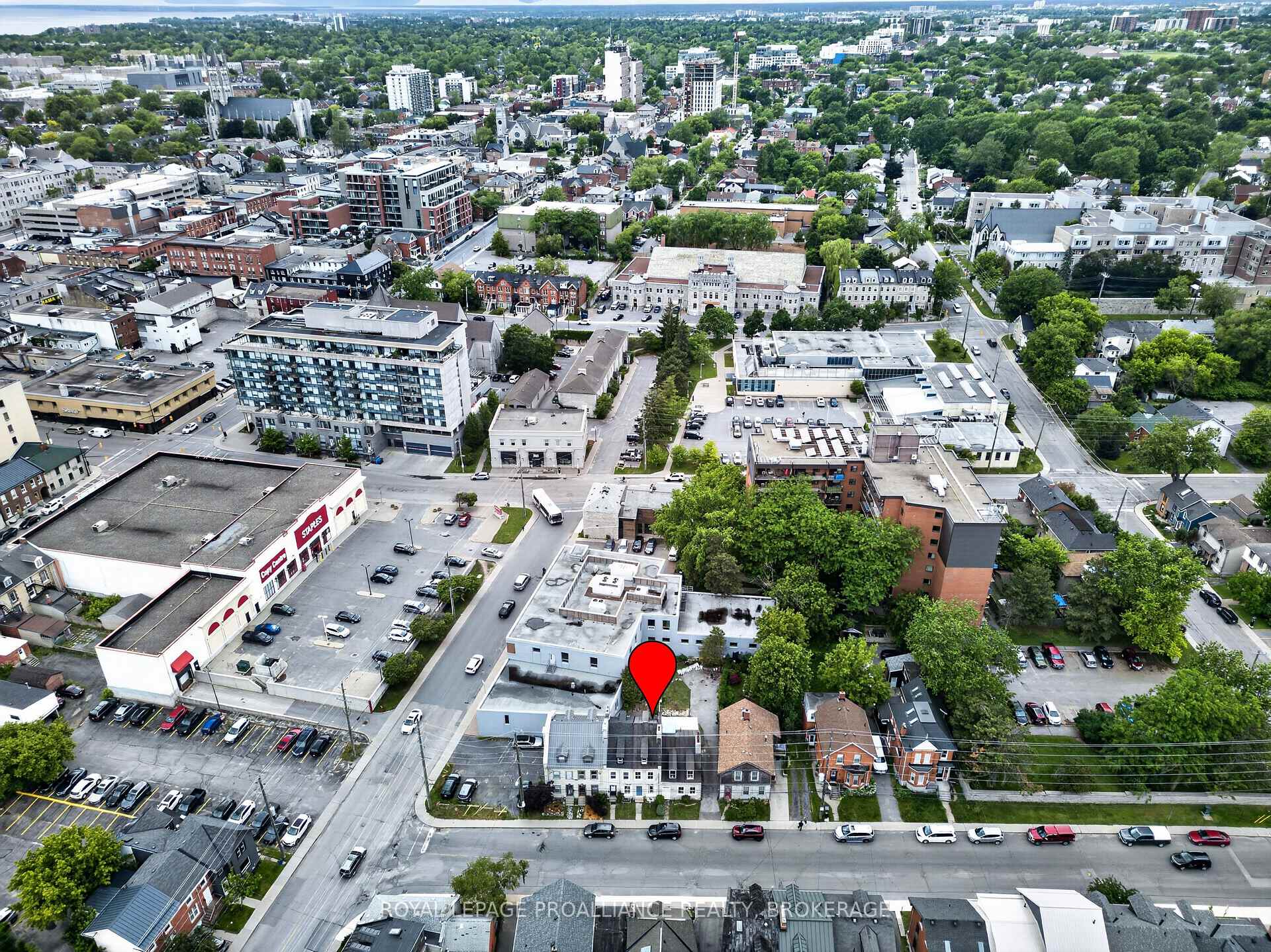 12 Rideau Street, Kingston, ON K7K 2Z6