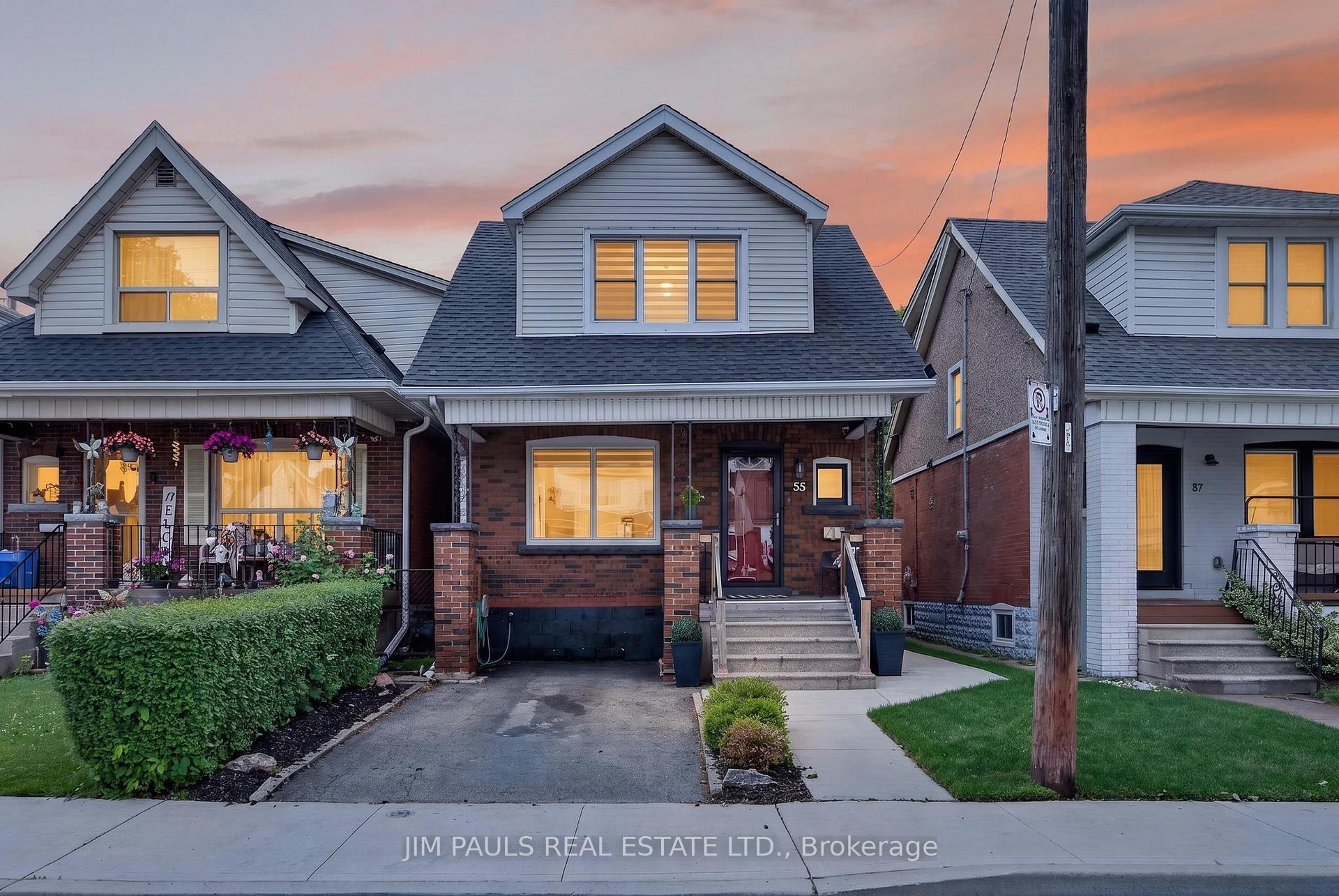 55 Cameron Avenue N, Hamilton, ON L8H 4Z1