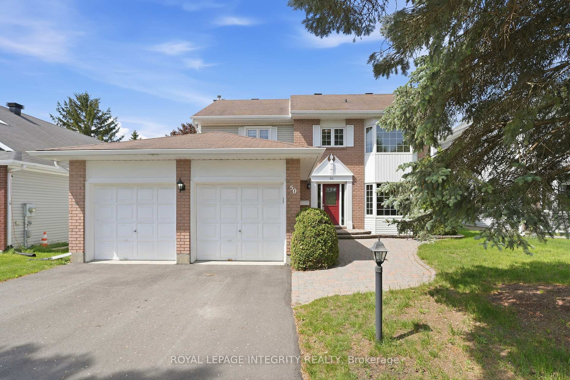 50 Bramble Wood Crescent, Kanata, ON K2M 2H4