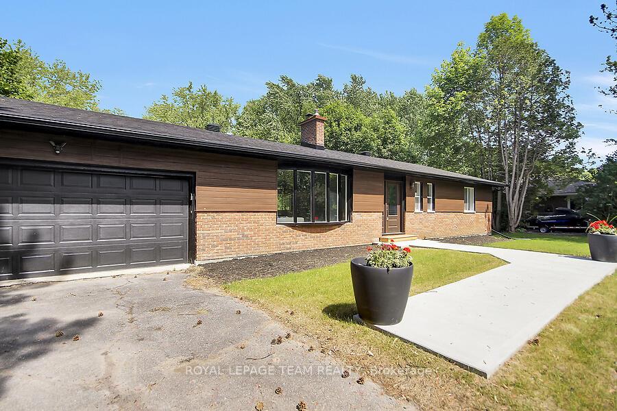 6636 MARINA Drive, Manotick - Kars - Rideau Twp and Area, ON K4M 1B3