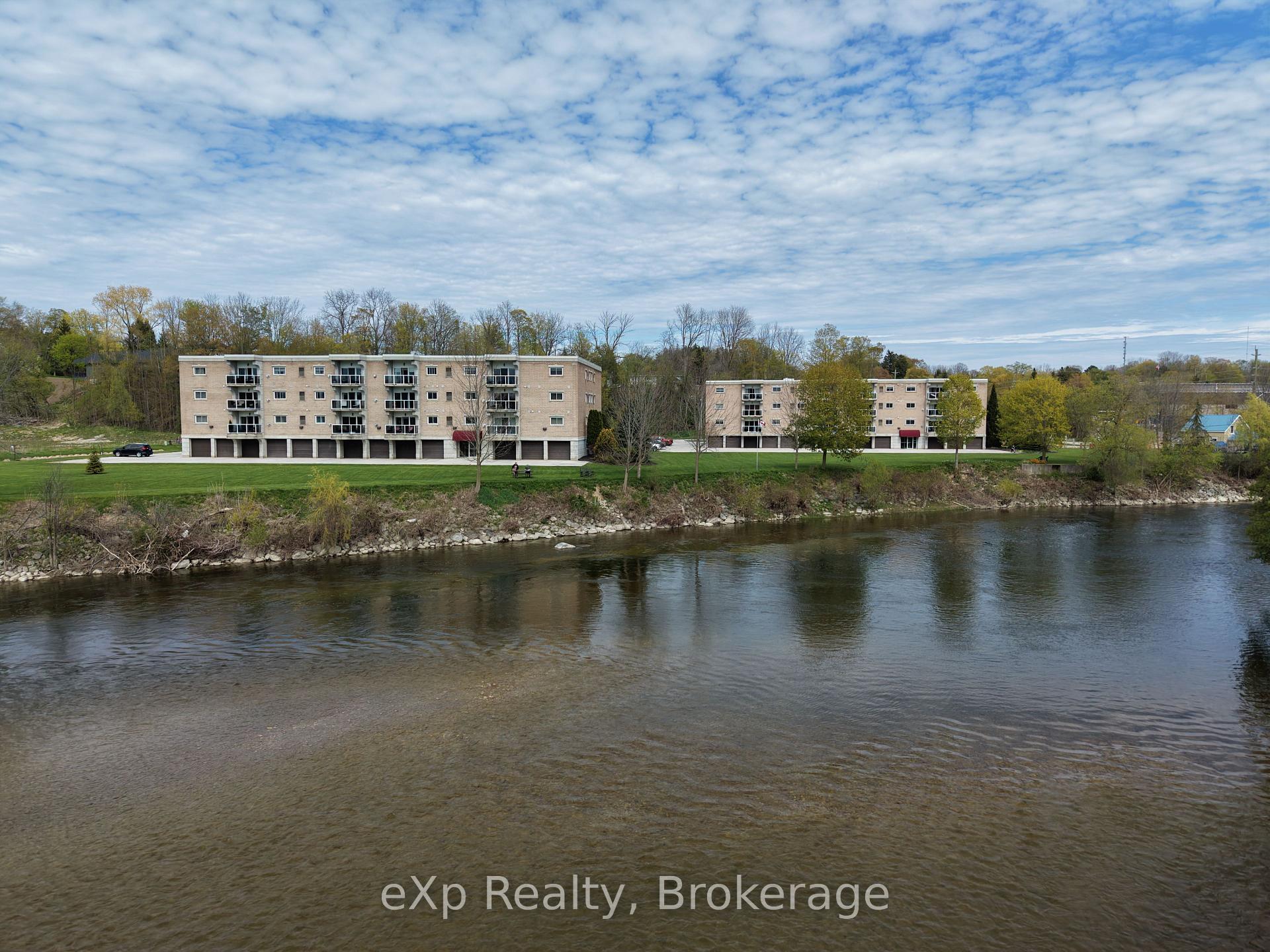 125 William Street N 302, Brockton, ON N0G 2V0