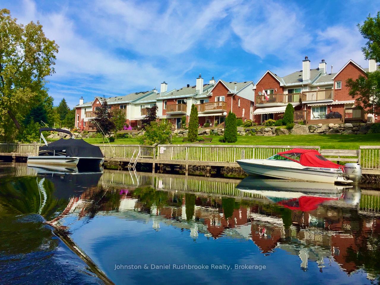 39 Shoreline Drive, Bracebridge, ON P1L 1Z3