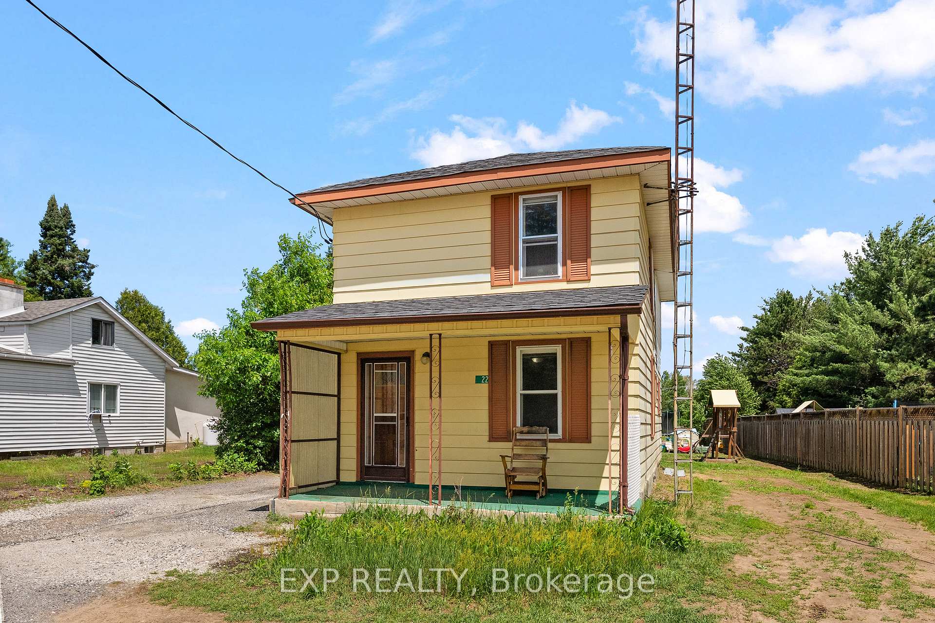 22 Lane Street, Madawaska Valley, ON K0J 1B0