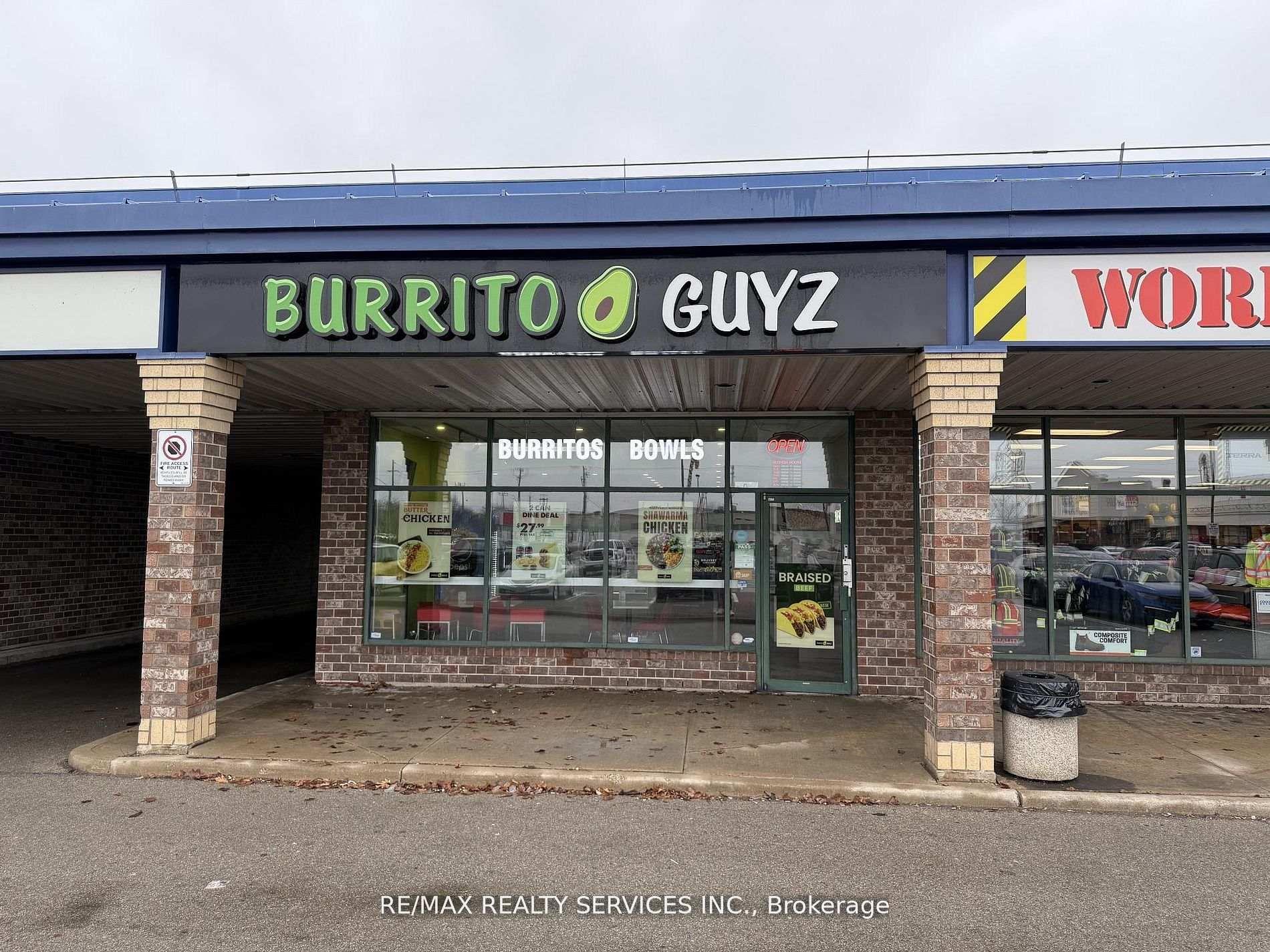 2255 Barton Street E 10, Hamilton, ON L8H 7T4