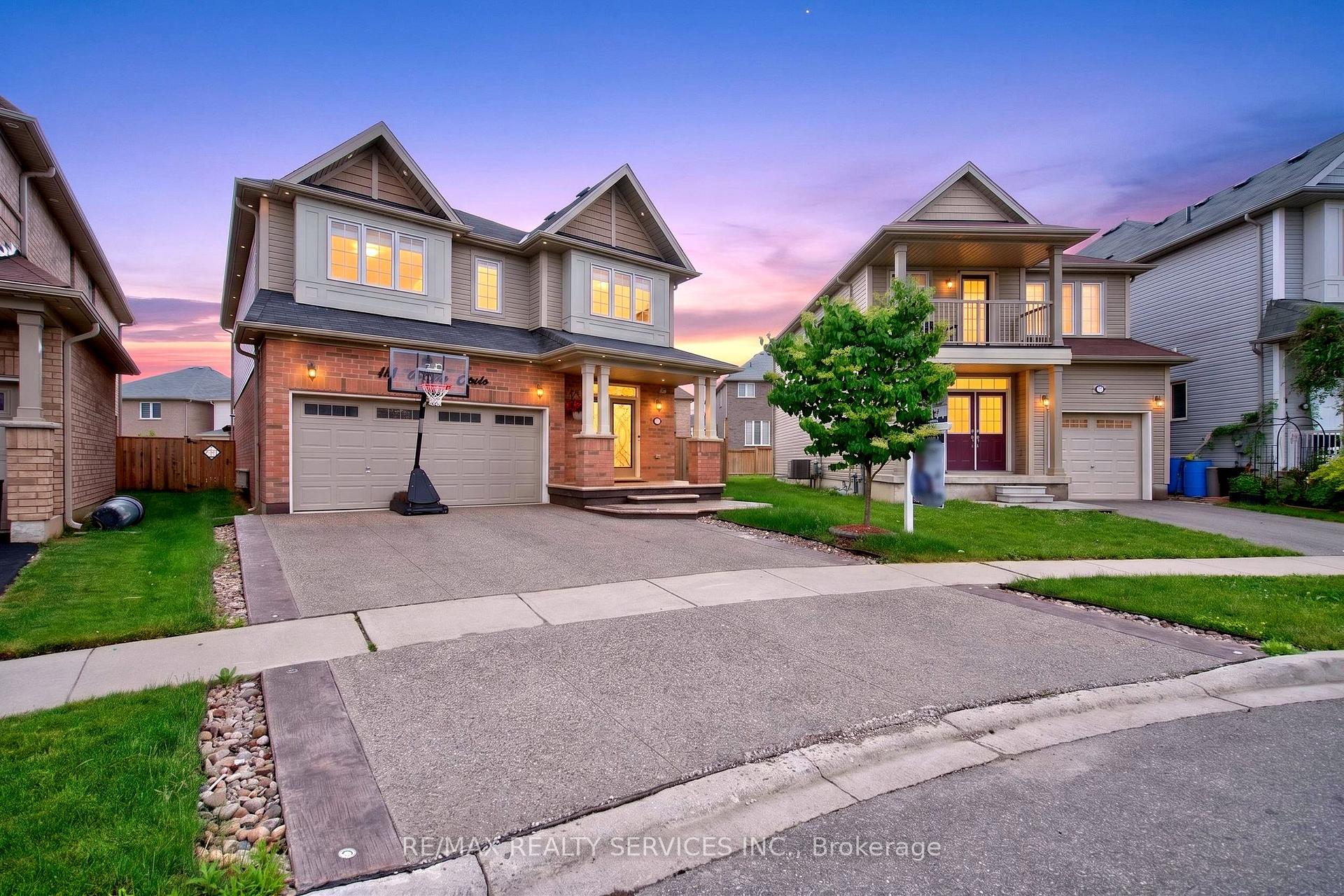 154 Munro Circle, Brantford, ON N3T 5L6