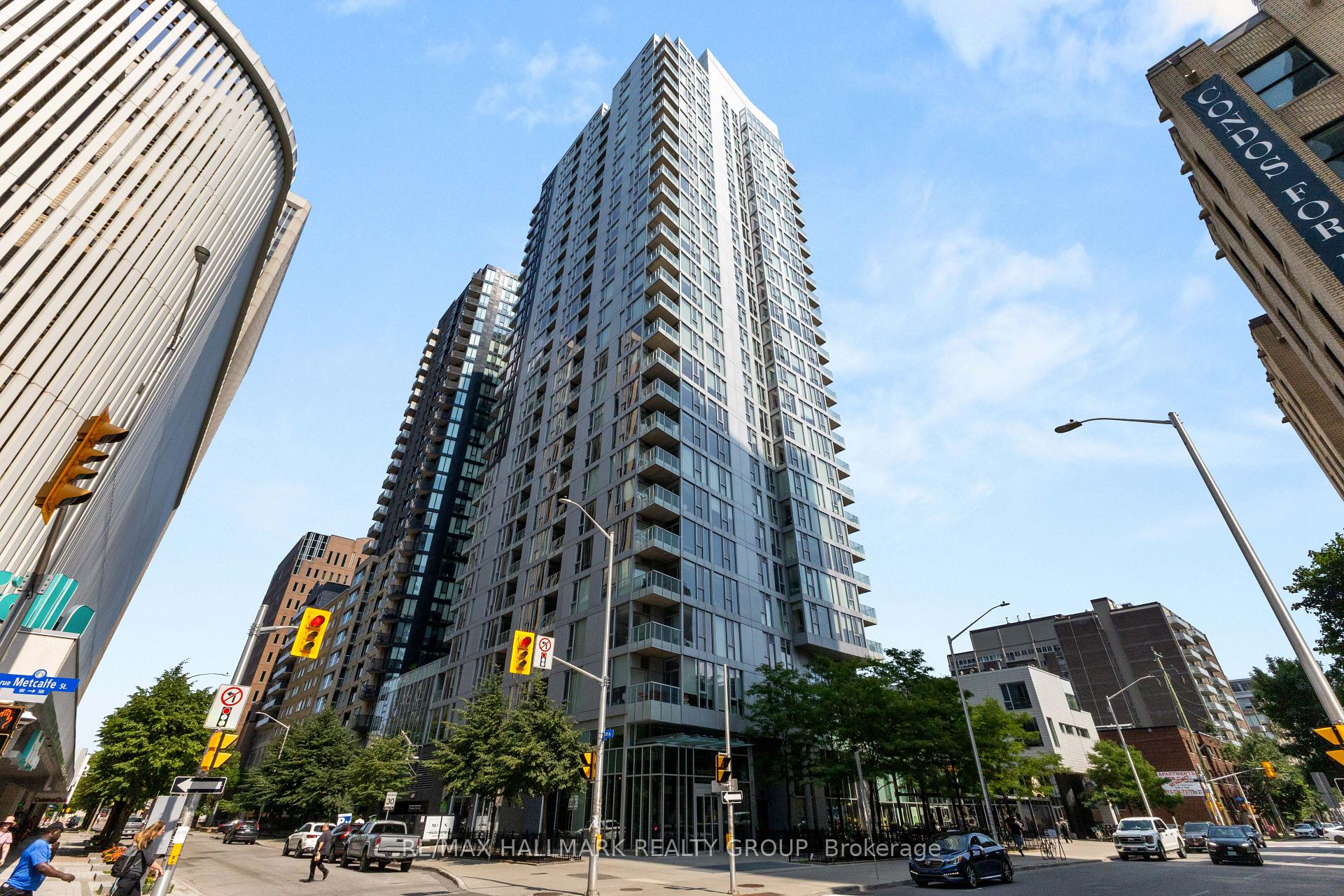 179 Metcalfe Street 2003, Ottawa Centre, ON K2P 1P7