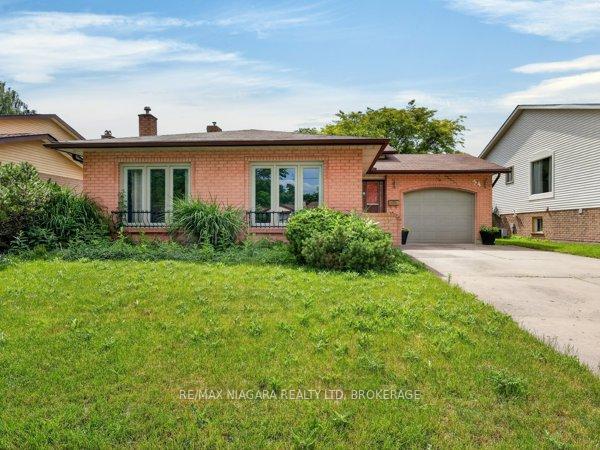 34 Crestcombe Road, St. Catharines, ON L2S 2J4