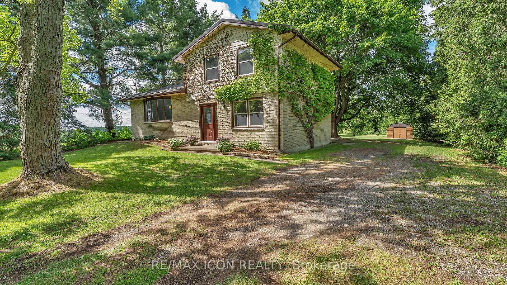23163 Nairn Road, Middlesex Centre, ON N0L 1R0