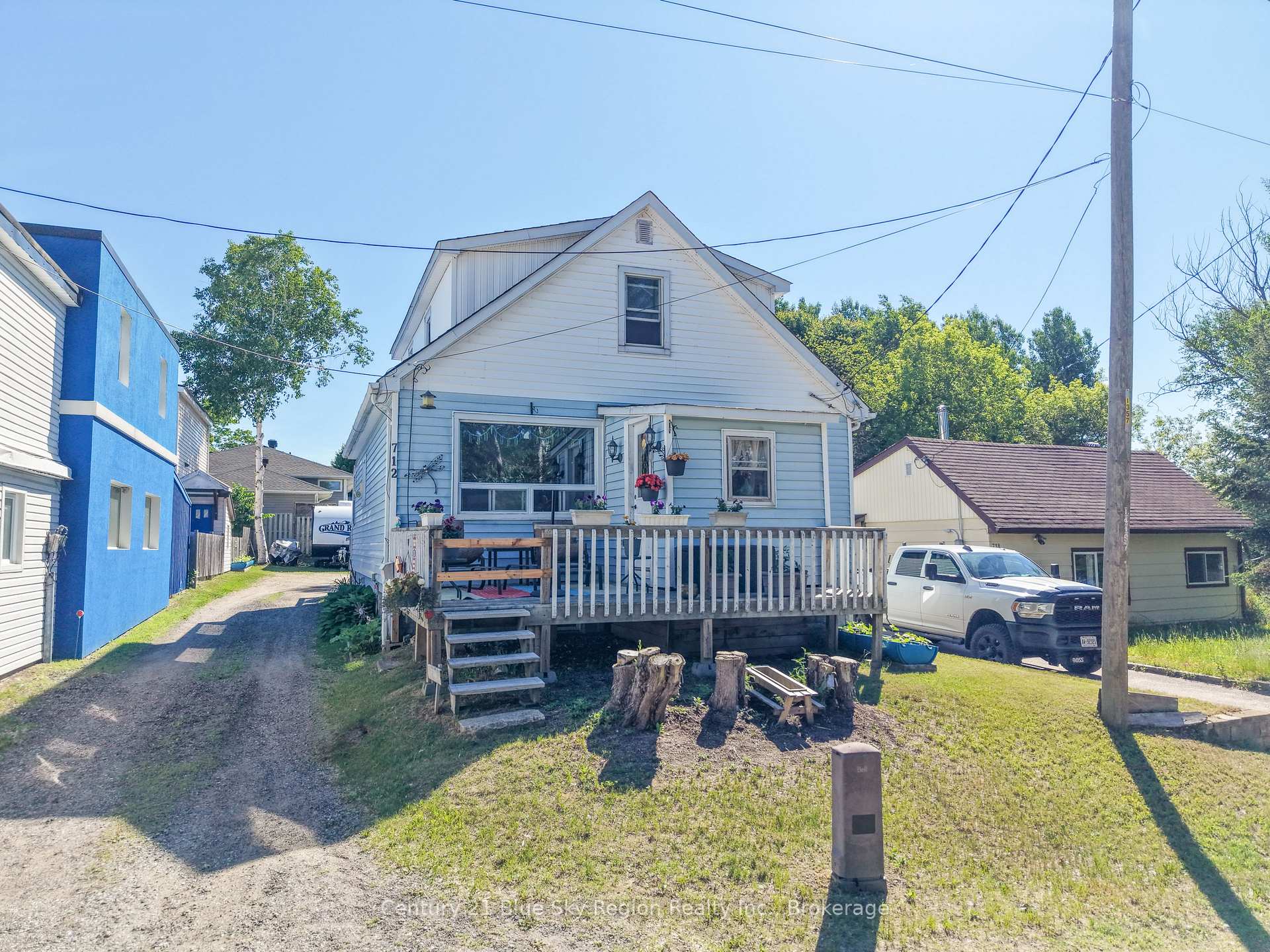 712 Winters Street, North Bay, ON P1B 1S7