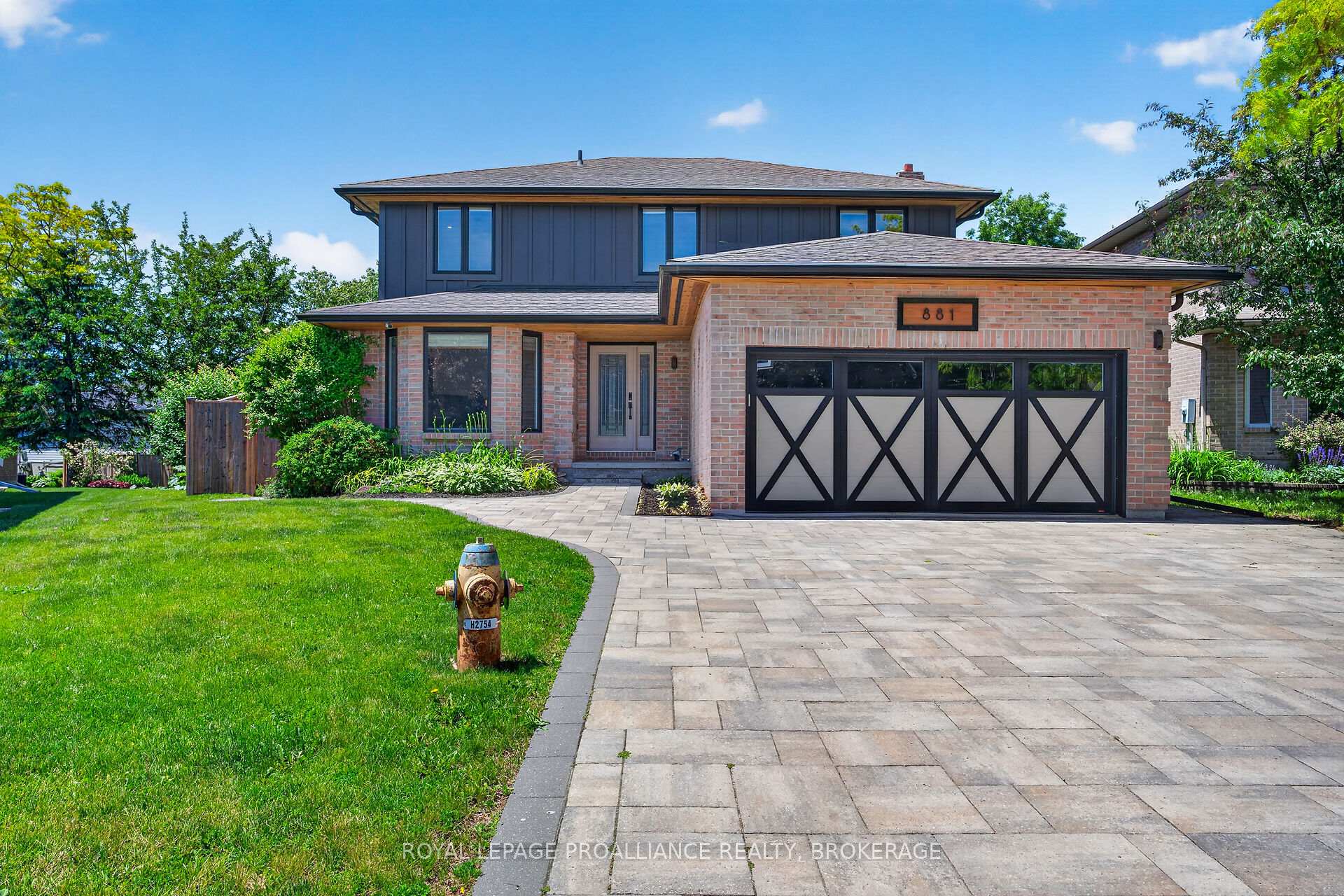 881 Irving Court, Kingston, ON K7P 2R6