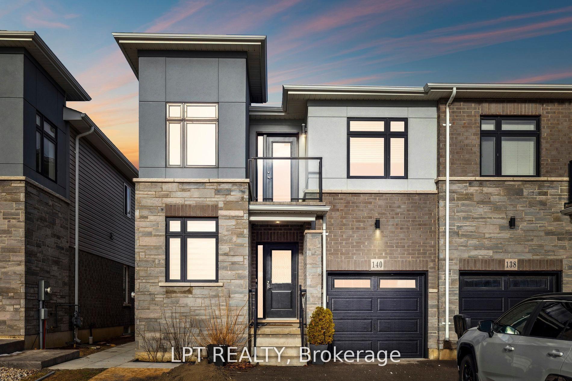 140 Springvalley Crescent Lower, Hamilton, ON L9C 0B4