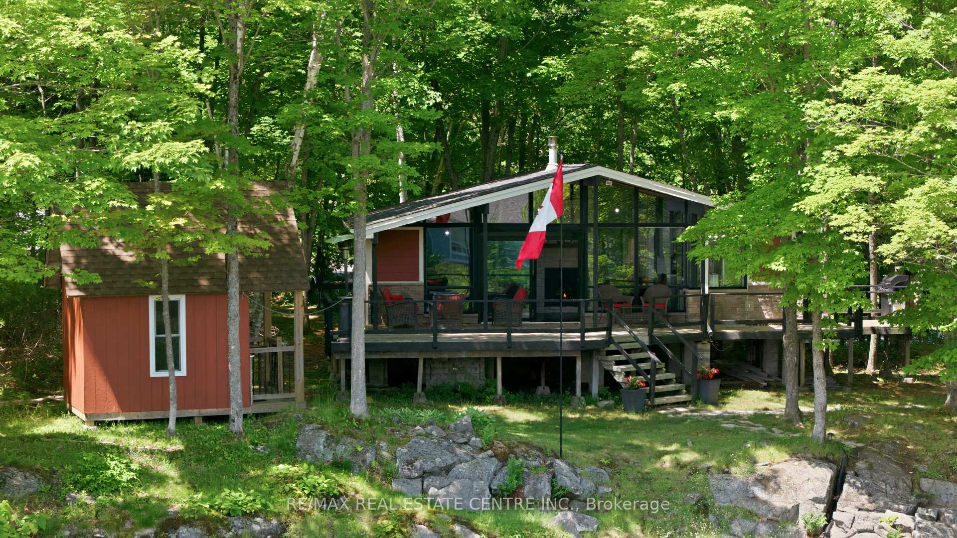 87 Pinewood Road, McDougall, ON P2A 2W7