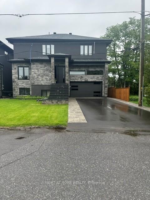 15 Bell Street N, Stittsville - Munster - Richmond, ON K1R 7C5
