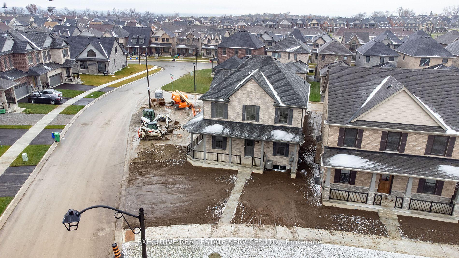 612 Wedlock Lane, Peterborough, ON K9H 0C4
