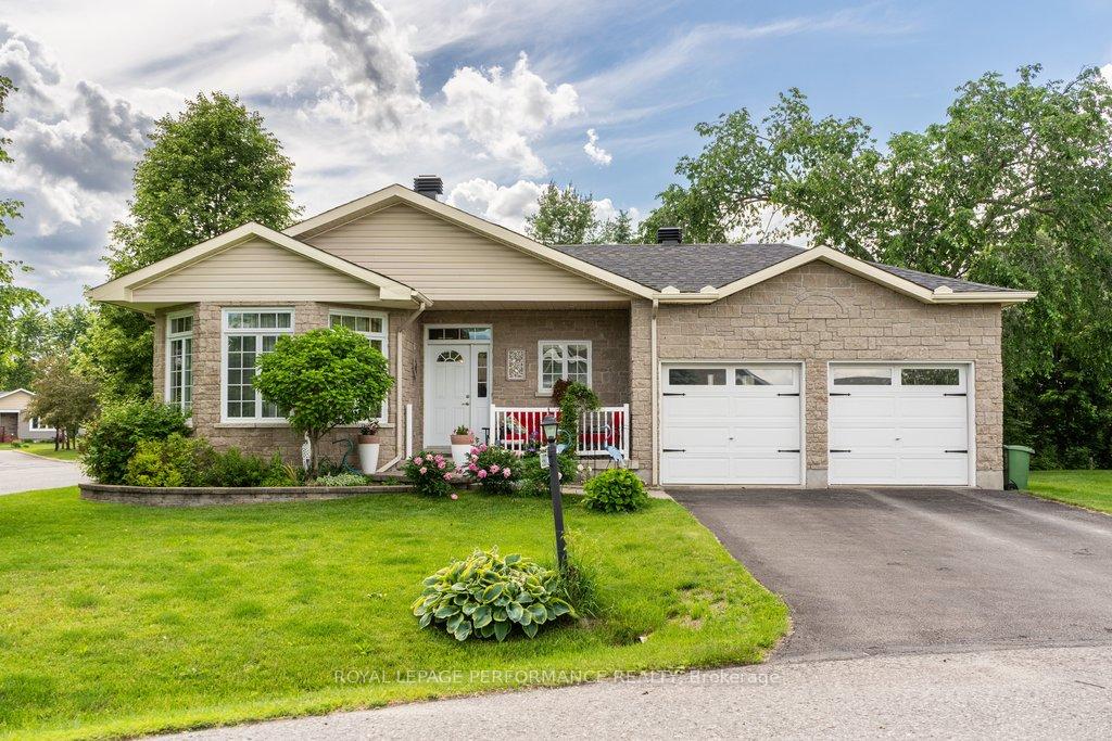 997 Ada Barrington Private, Greely - Metcalfe - Osgoode - Vernon and Area, ON K4P 0A7
