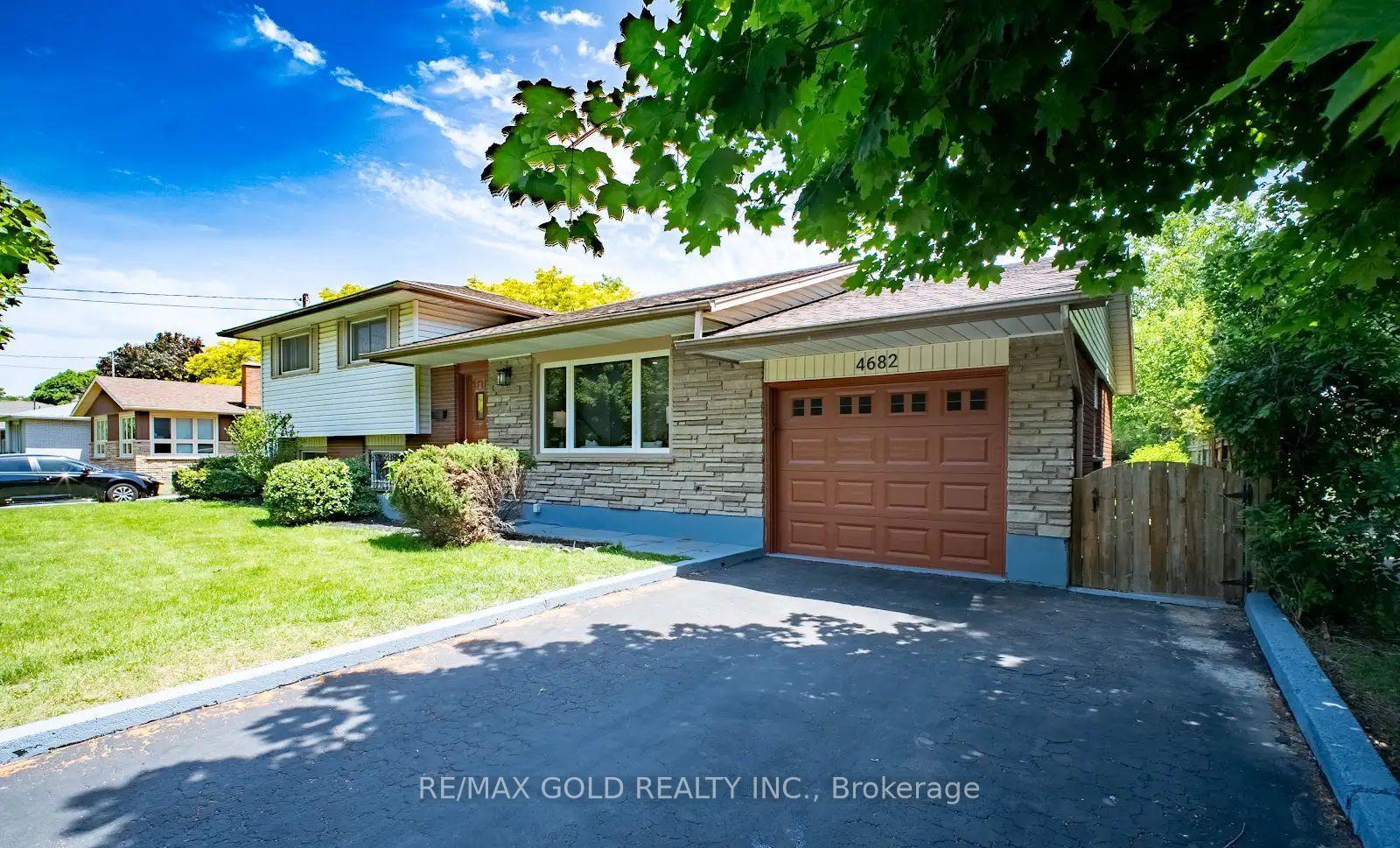 4682 Pinedale Drive, Niagara Falls, ON L2E 6M8
