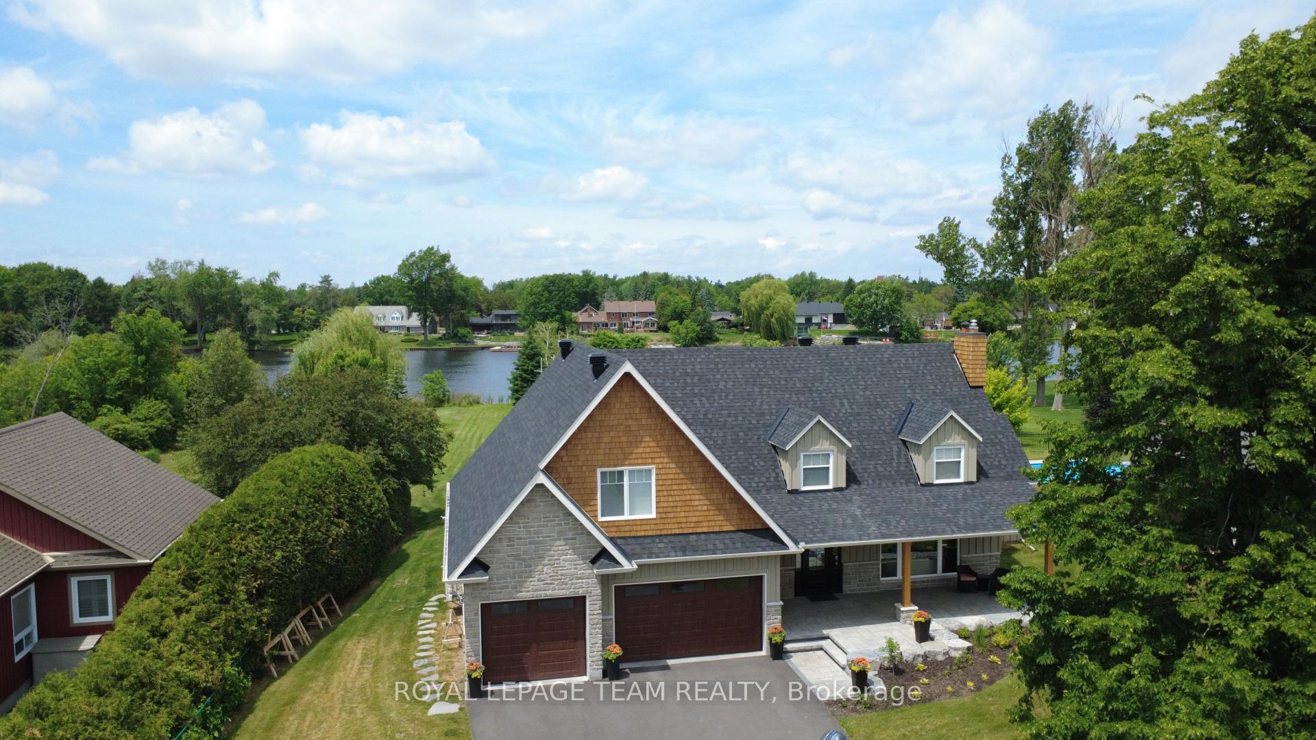 2710 River Road, Manotick - Kars - Rideau Twp and Area, ON K4M 1A3