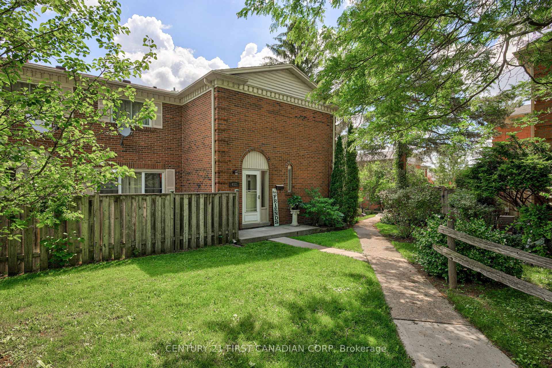 412 Homestead Court, London North, ON N6G 2E9