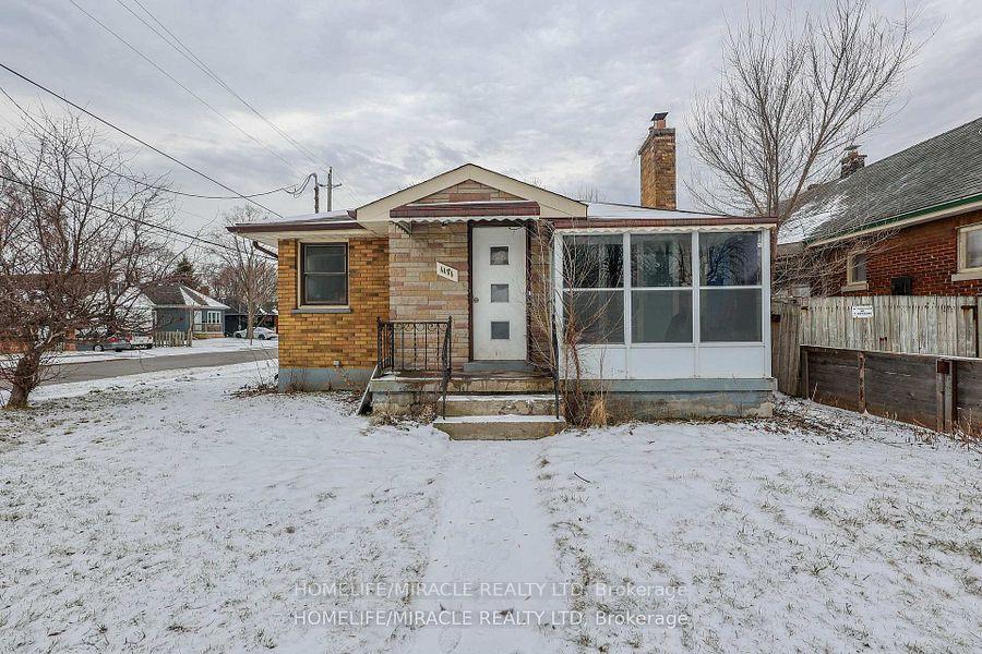 1171 Oxford Street E, London East, ON N5Y 3L7