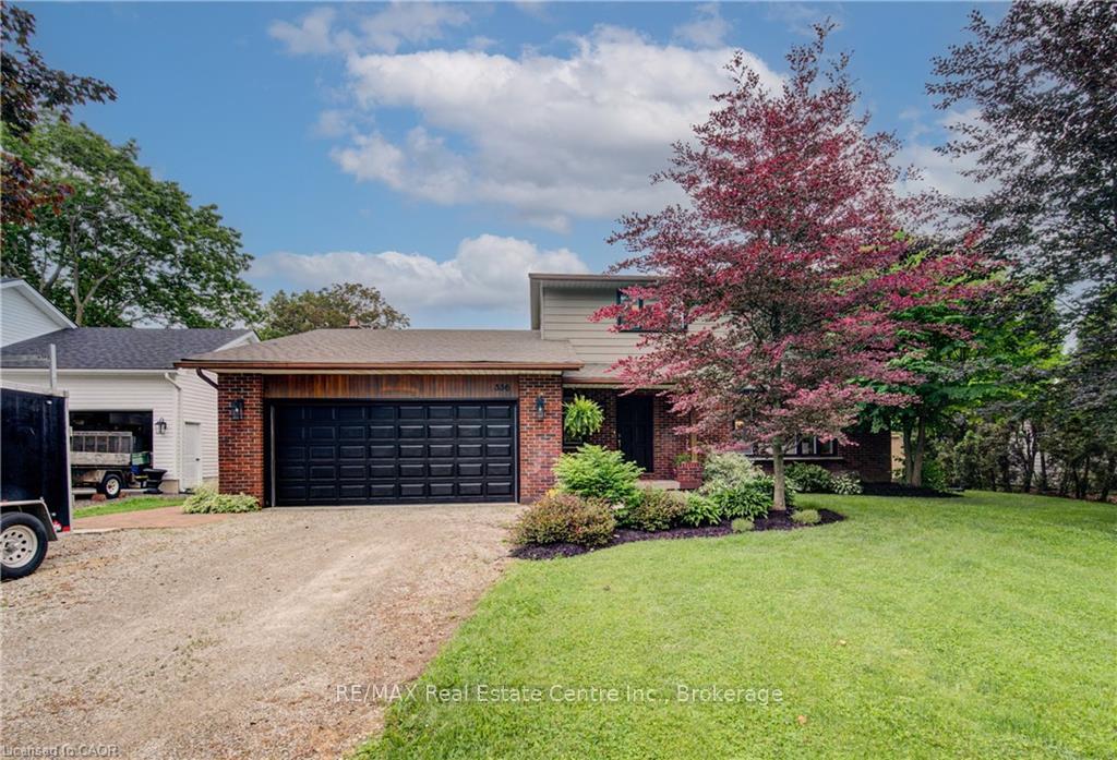 336 Maple Avenue S, Brant, ON N0E 1A0